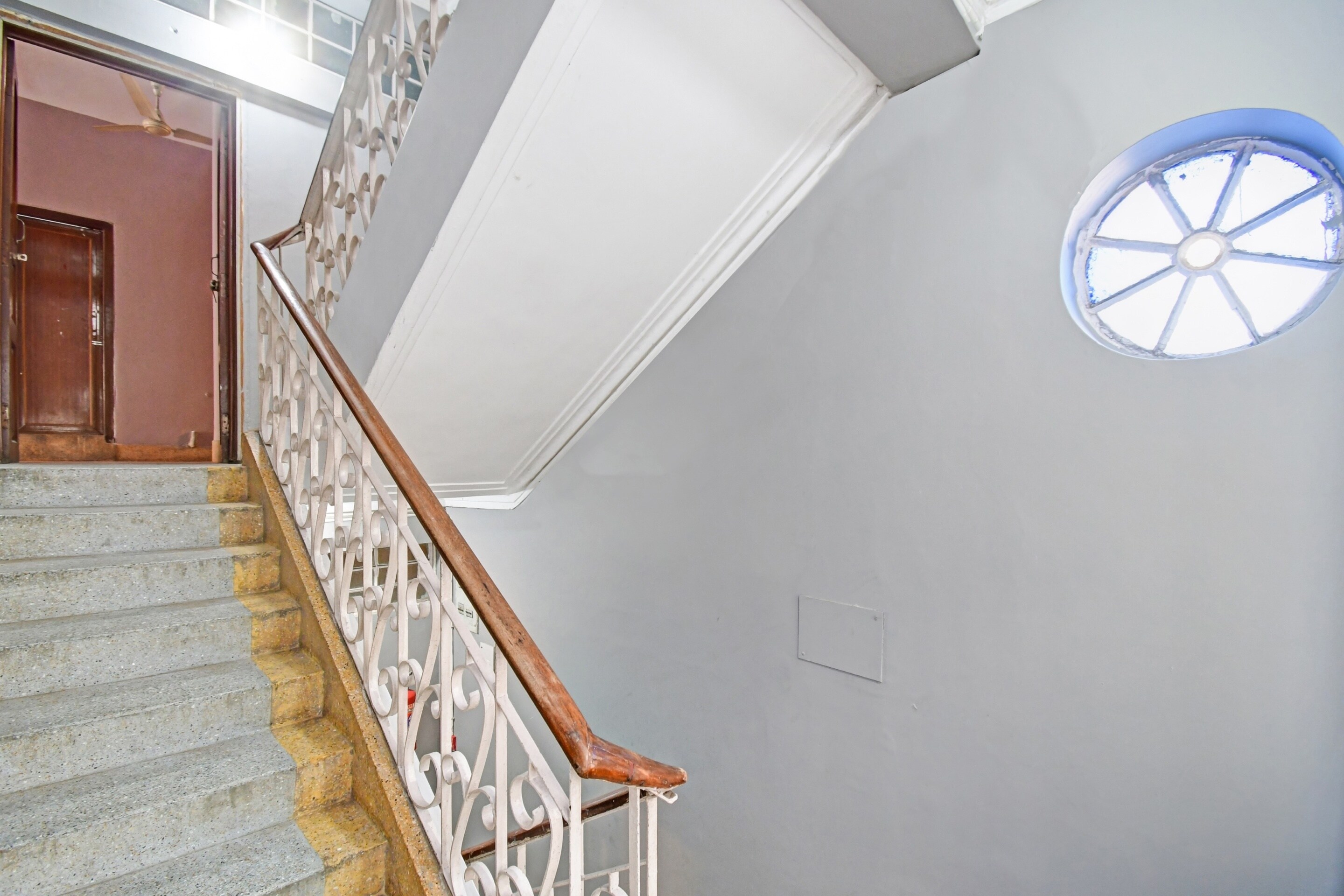 OYO Flagship 89087 Brill Rooms Saltlake City Centre, Kolkata 5