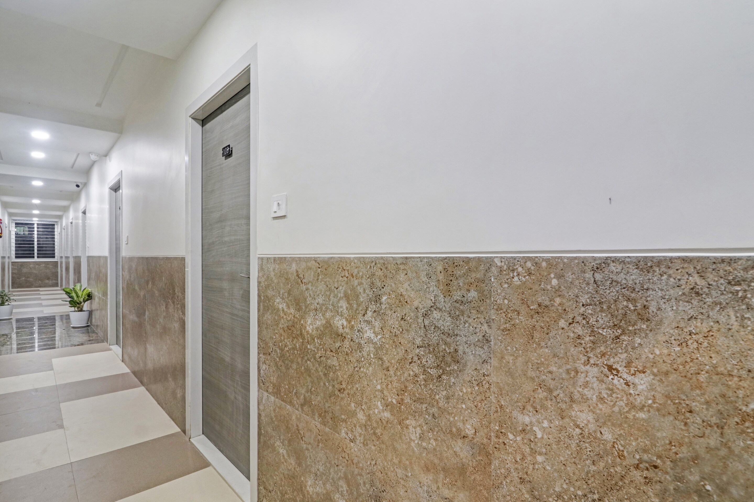 OYO Townhouse 1033 Ameerpet, Hyderabad 3