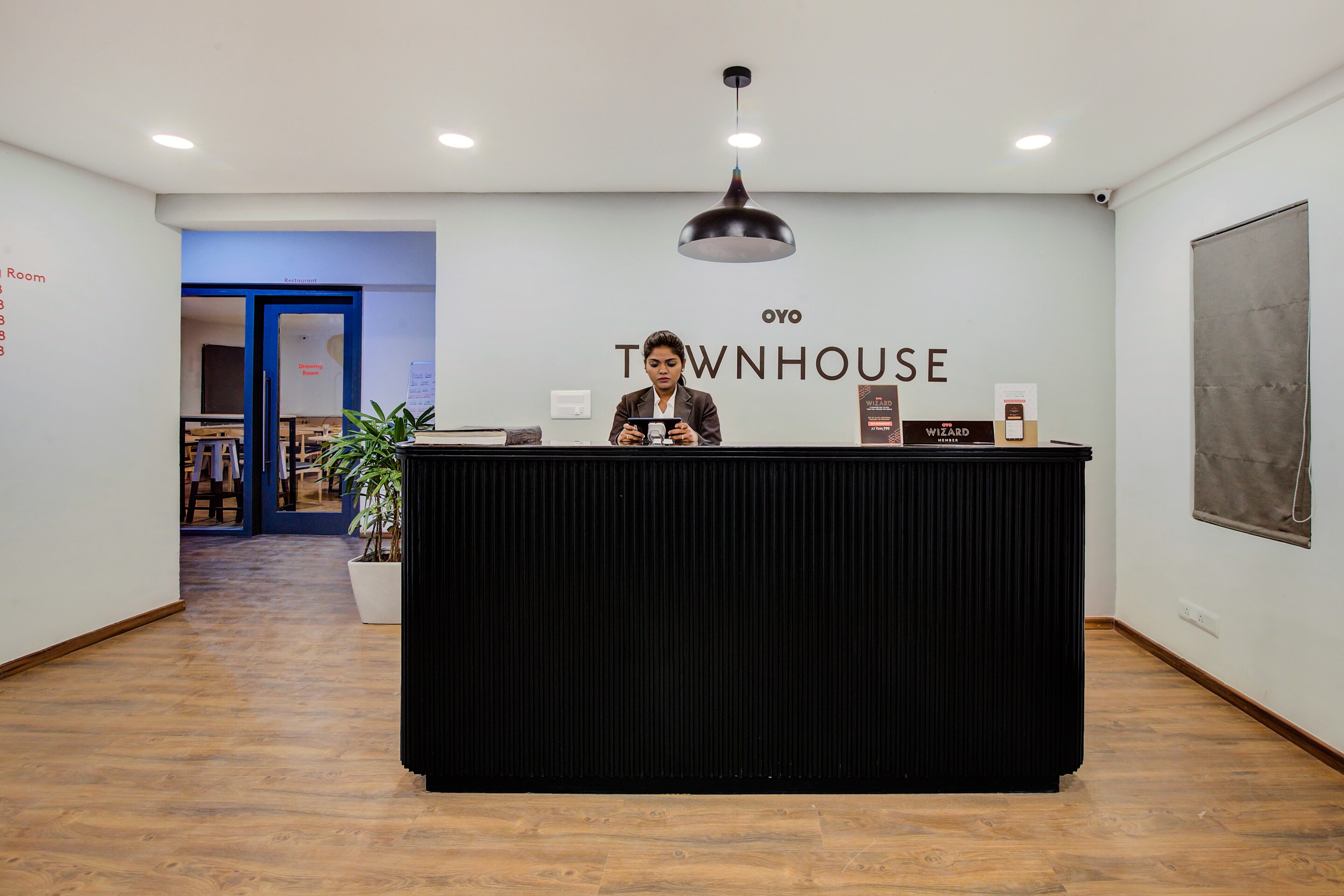 OYO Townhouse 590 Sector 66 Noida, Noida 3