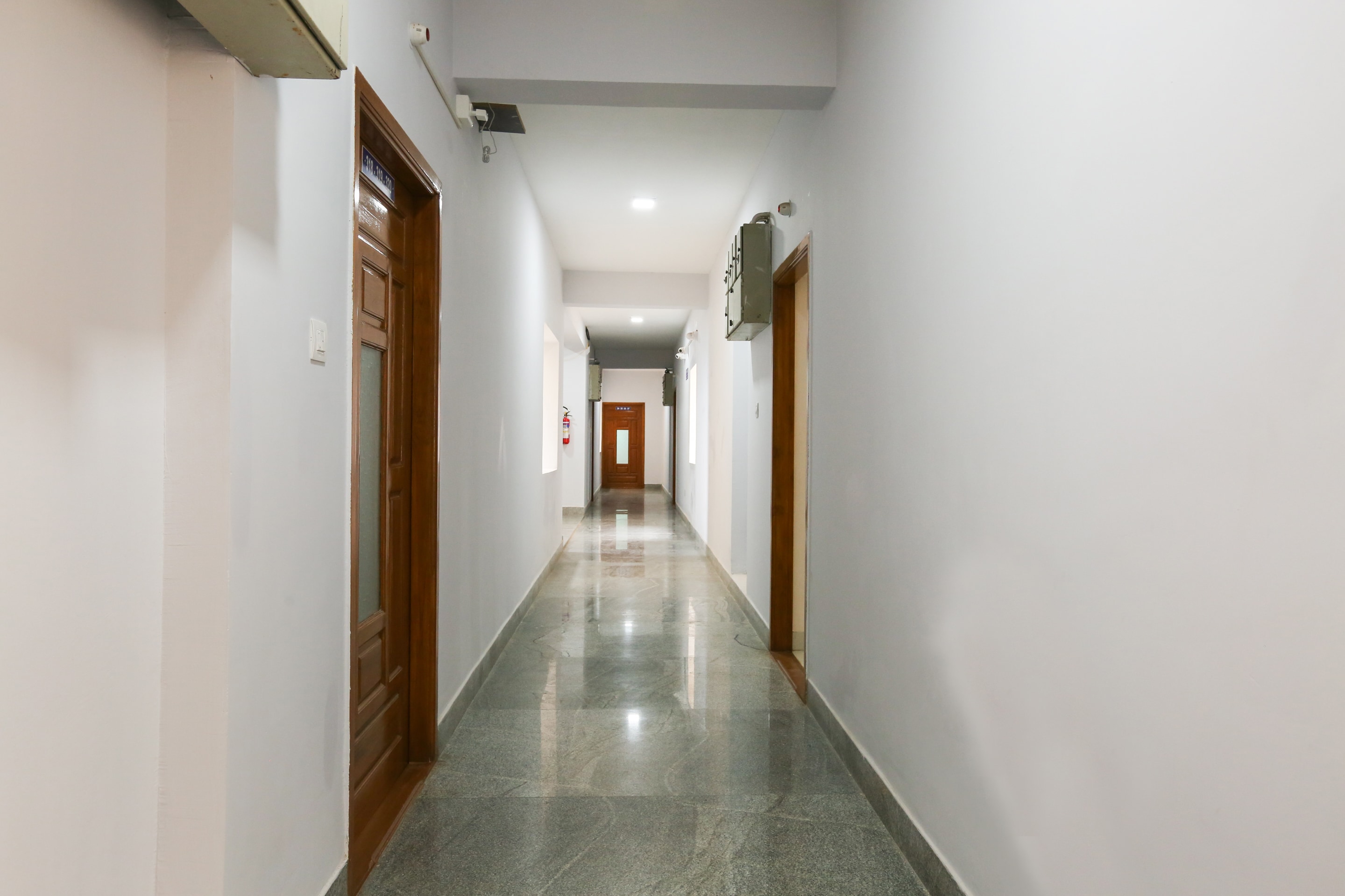 OYO 62861 Shriram Residency, Chennai 4