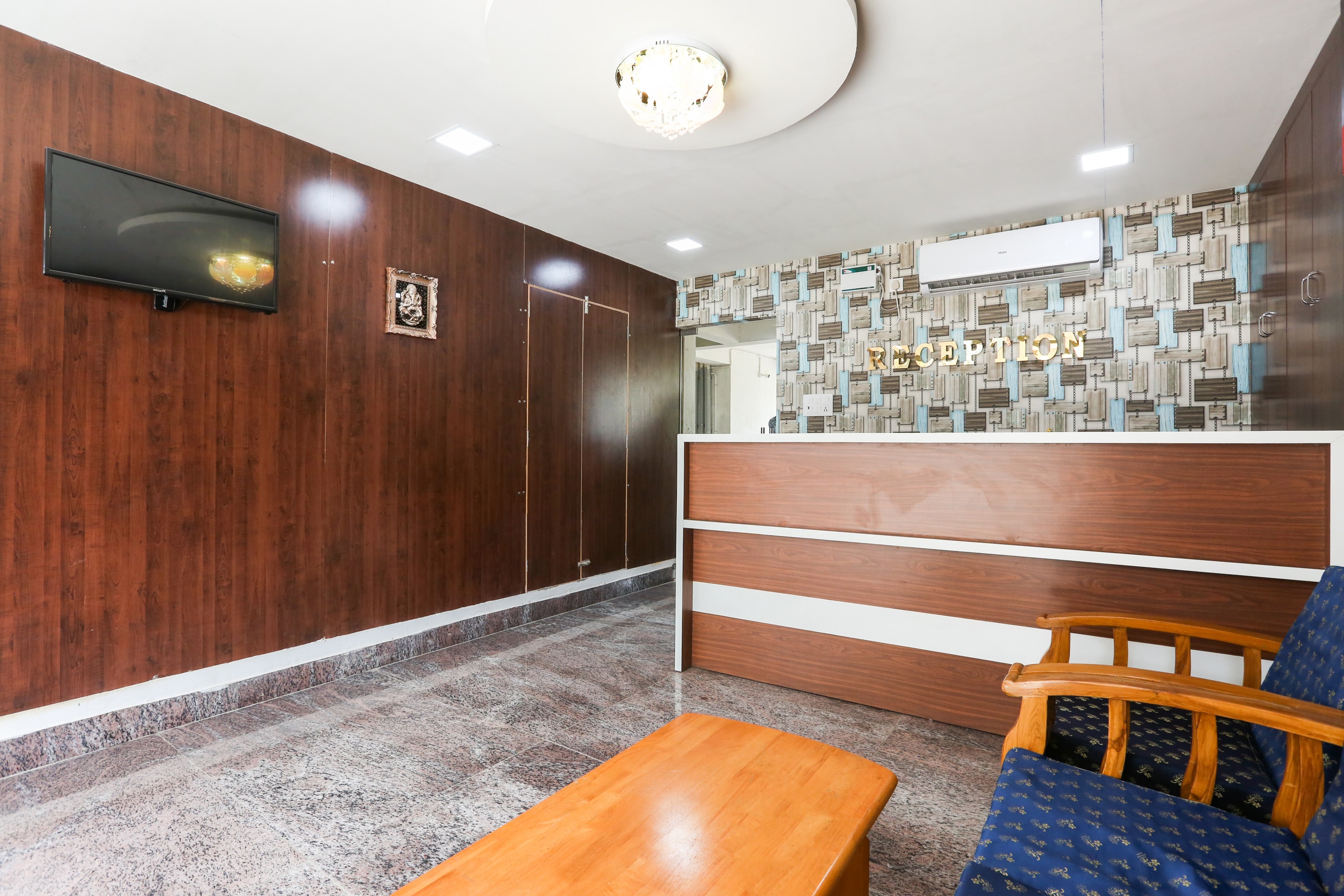 OYO 62861 Shriram Residency, Chennai 5