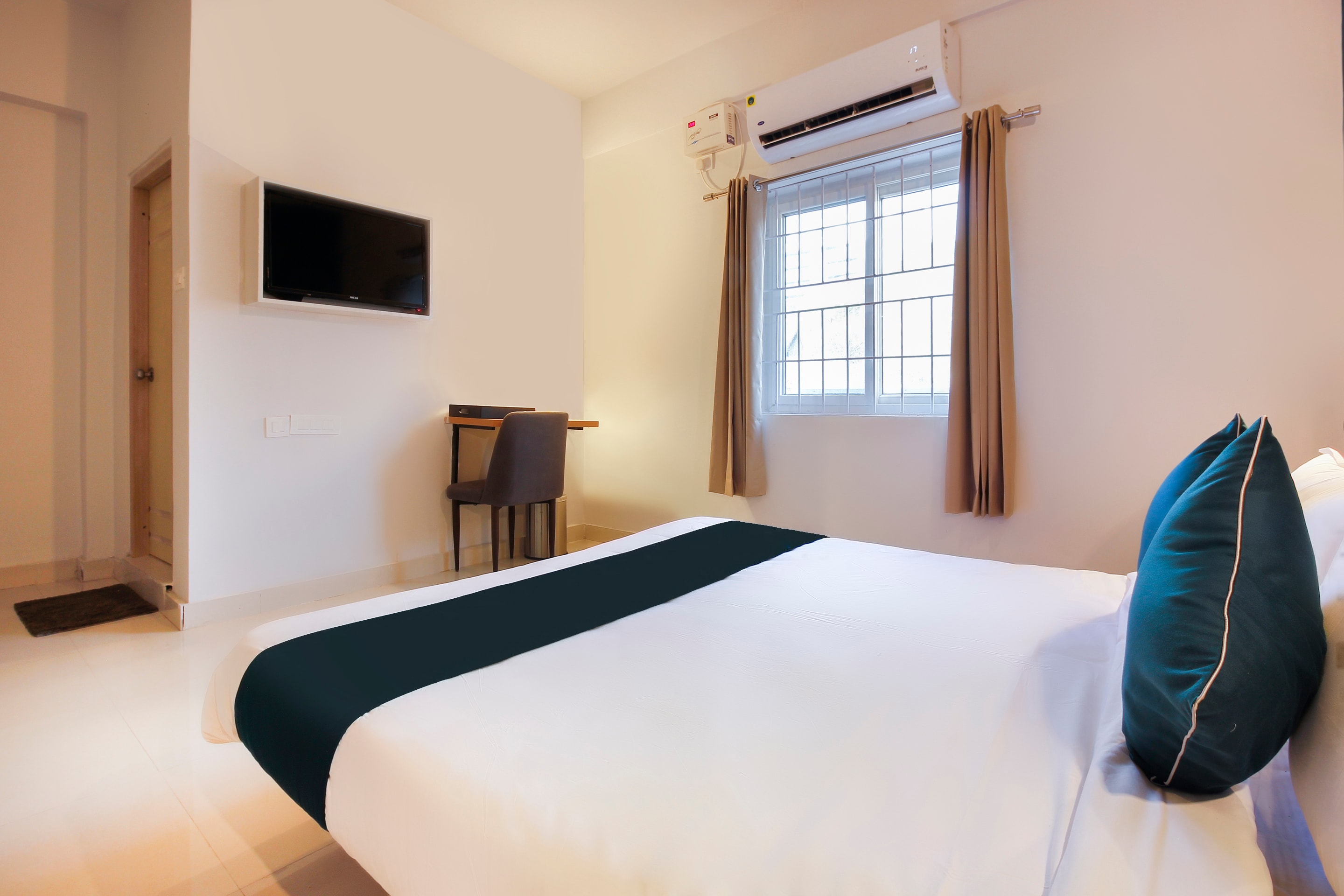 SilverKey Executive Stays 28107 Khajaguda, Hyderabad 2