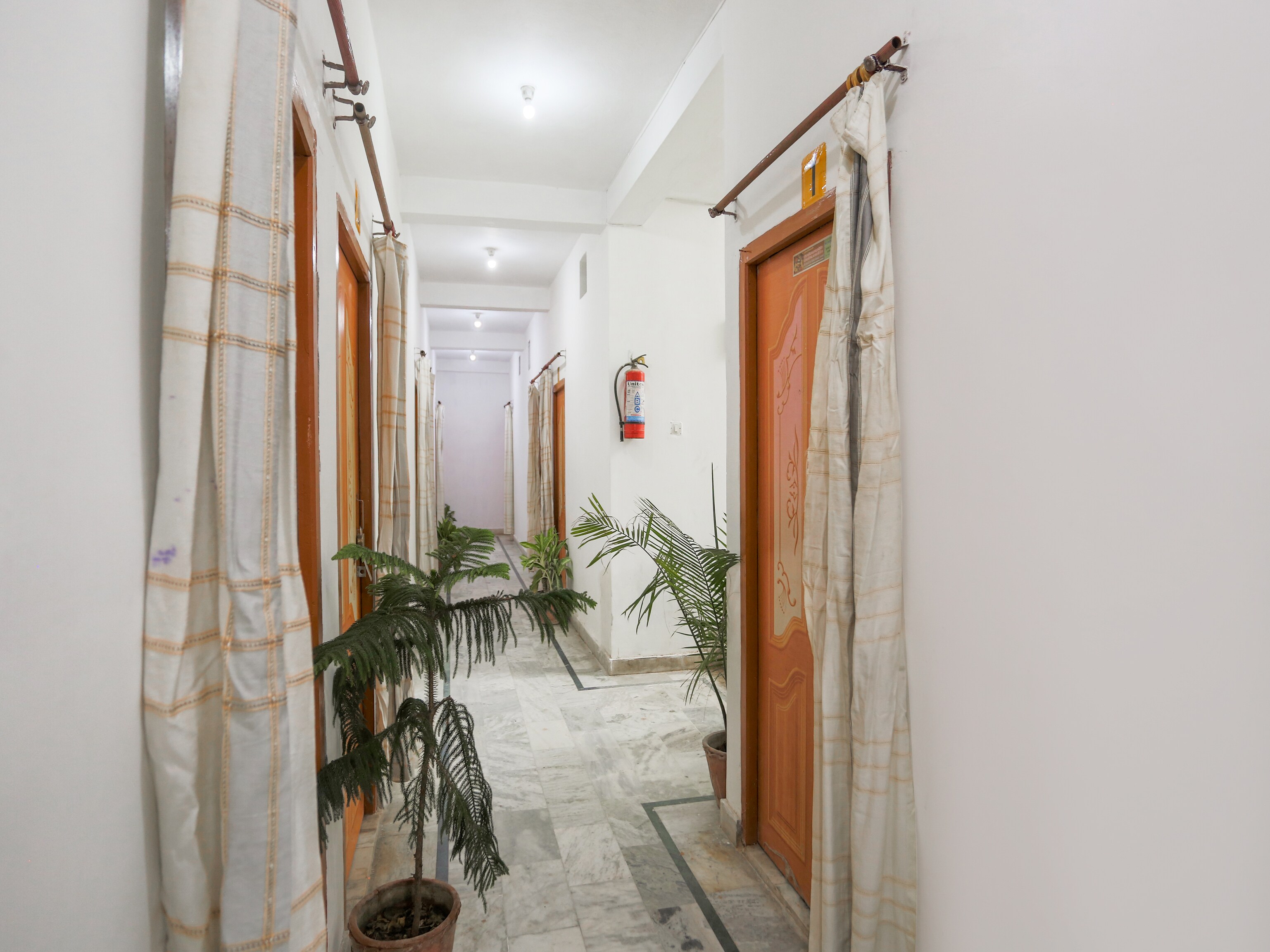SPOT ON 74679 Sukanya Guest House, Varanasi 3