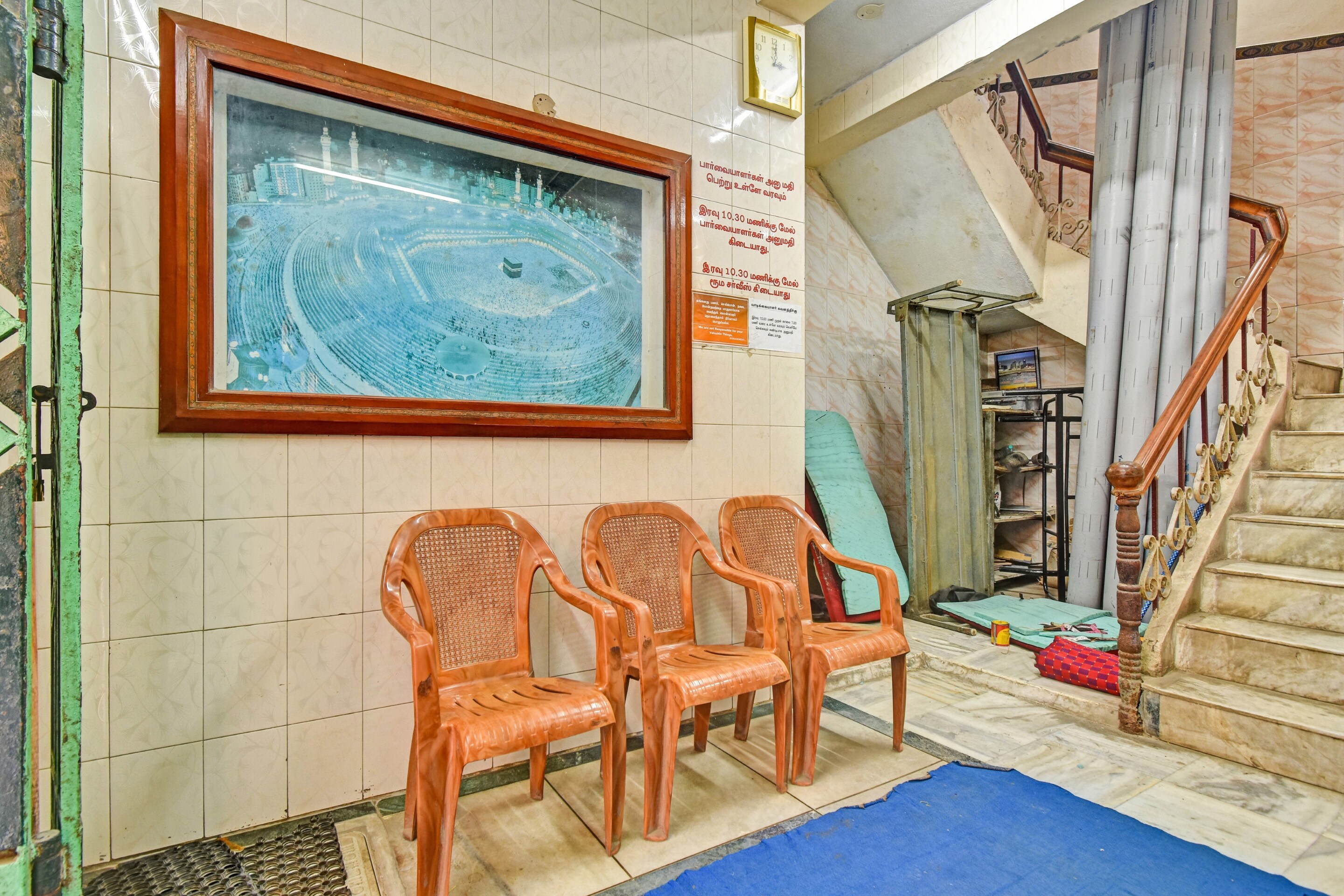 SPOT ON 86379 Dream Palace Guest House, Chennai 4