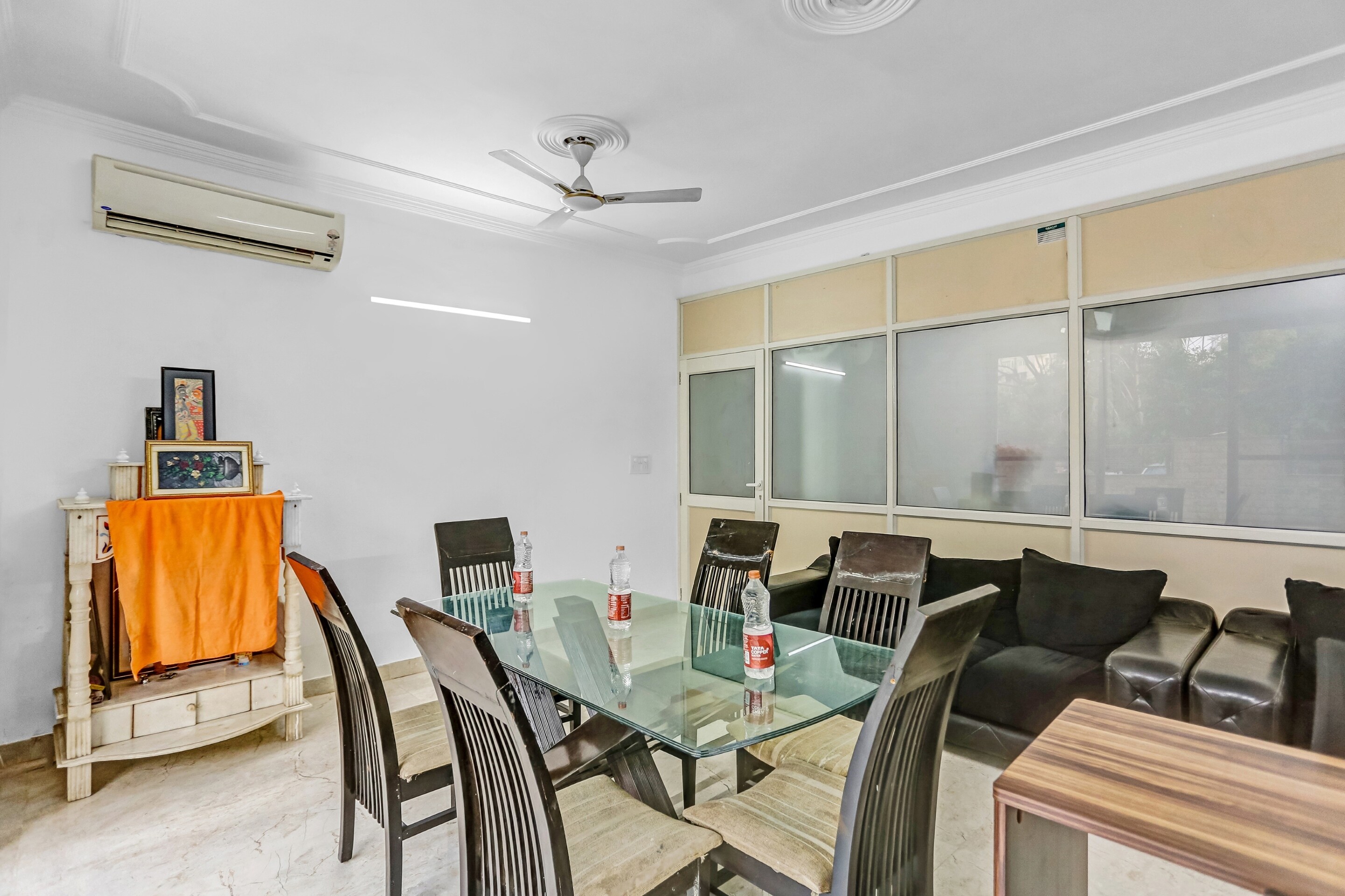 Townhouse 1071 Hotel Metro Inn Residency, Noida 5
