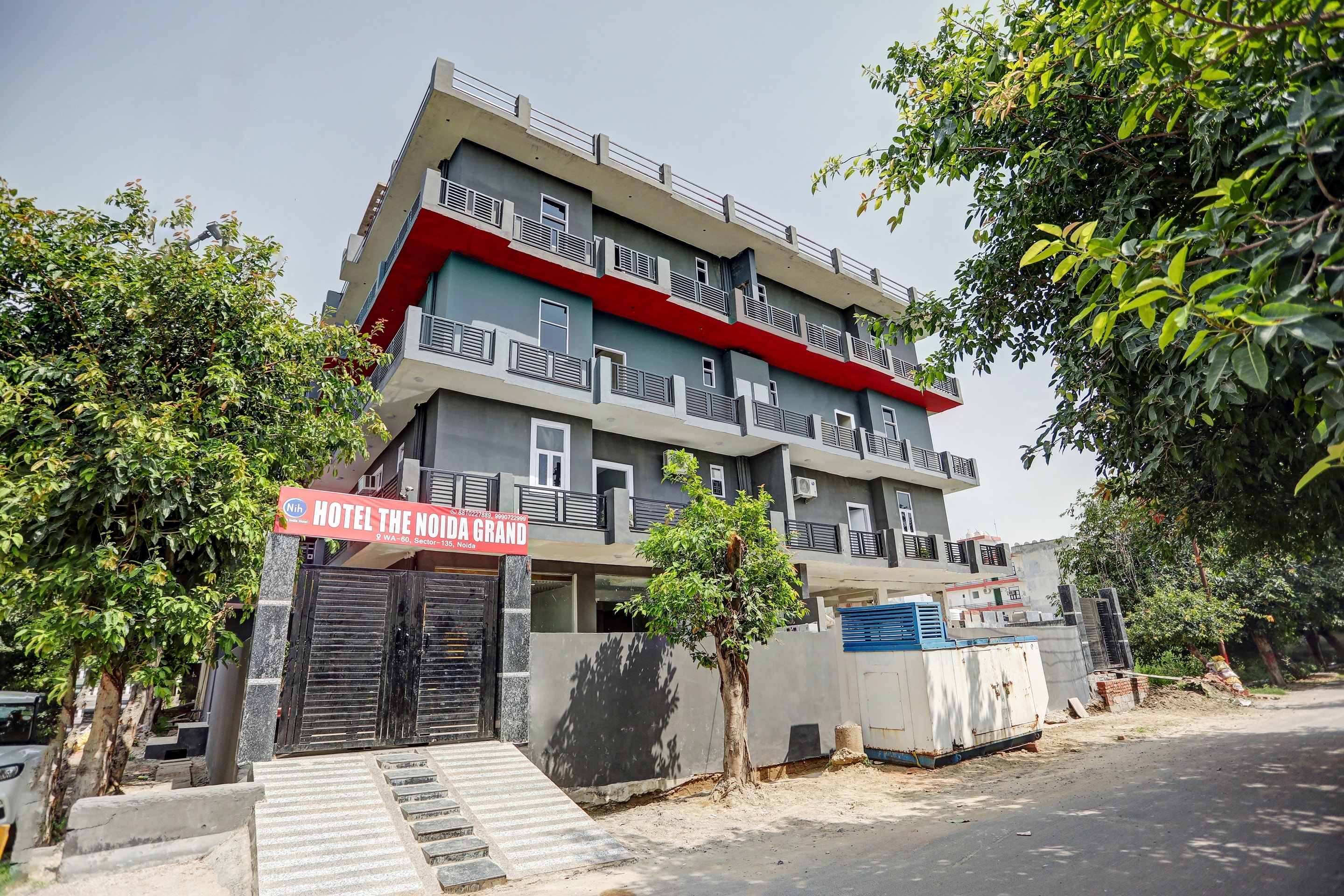 Townhouse 456 The Hotel Noida Grand, Noida 5