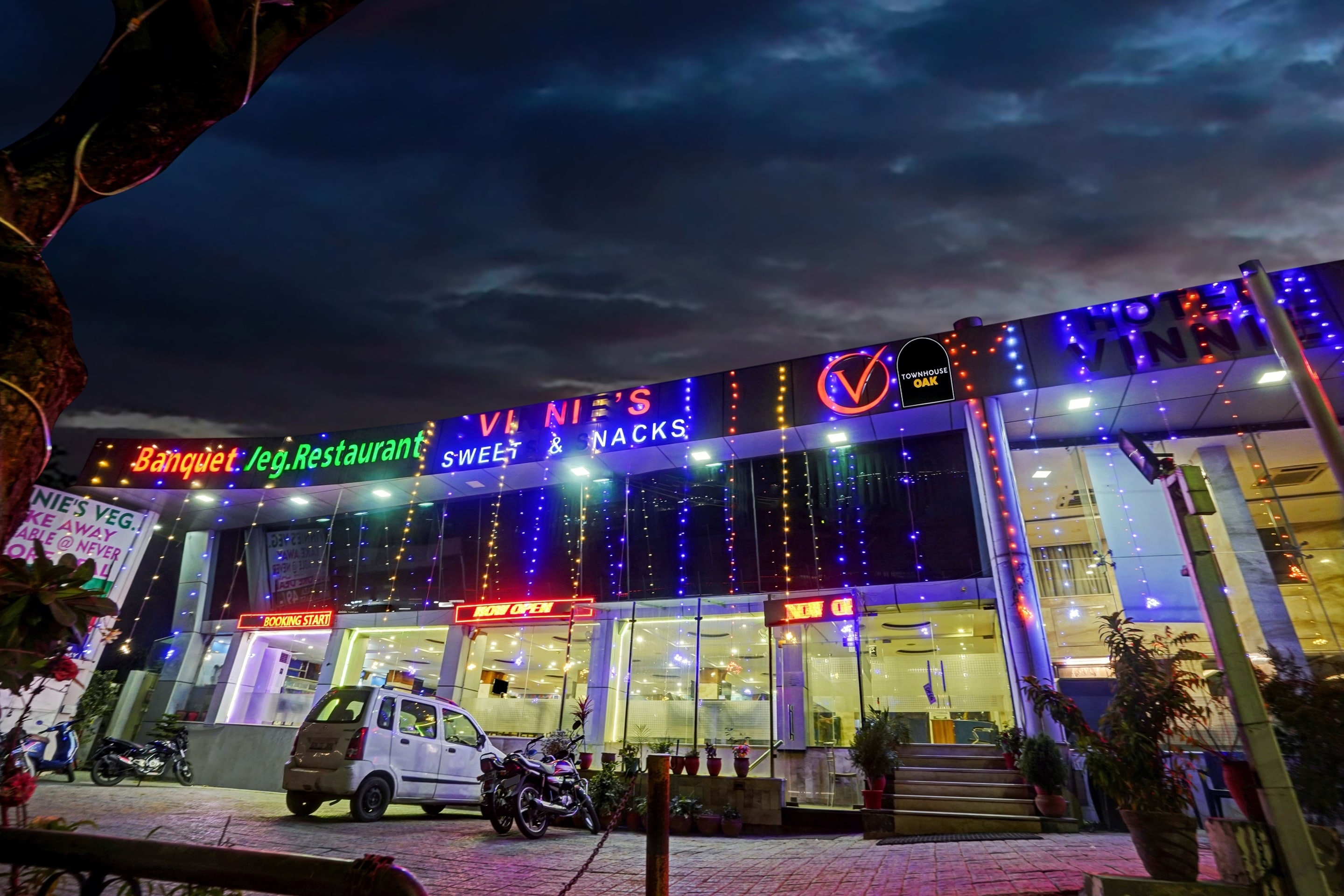 Townhouse OAK Hotel Vinnie, Jaipur 2