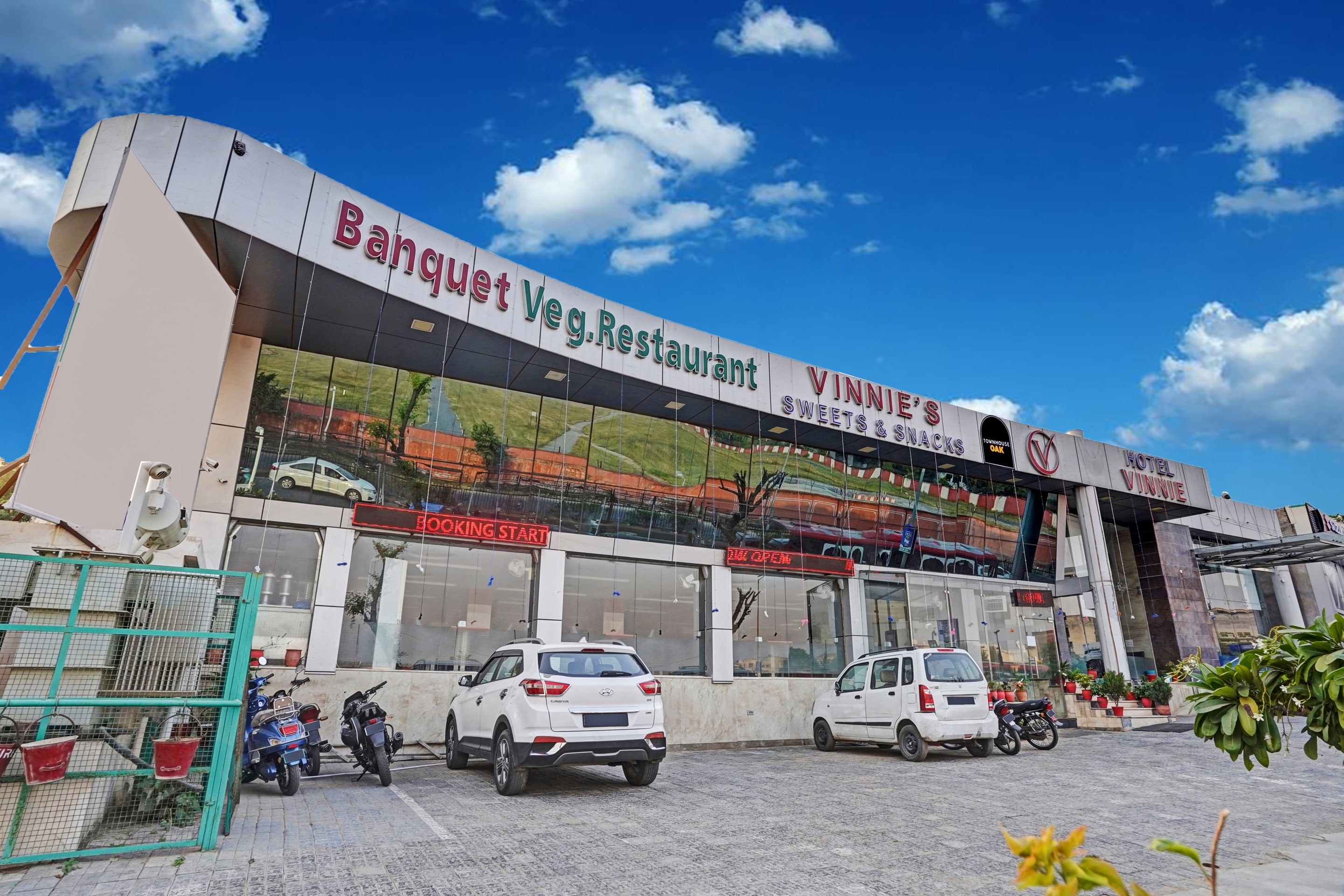 Townhouse OAK Hotel Vinnie, Jaipur 3