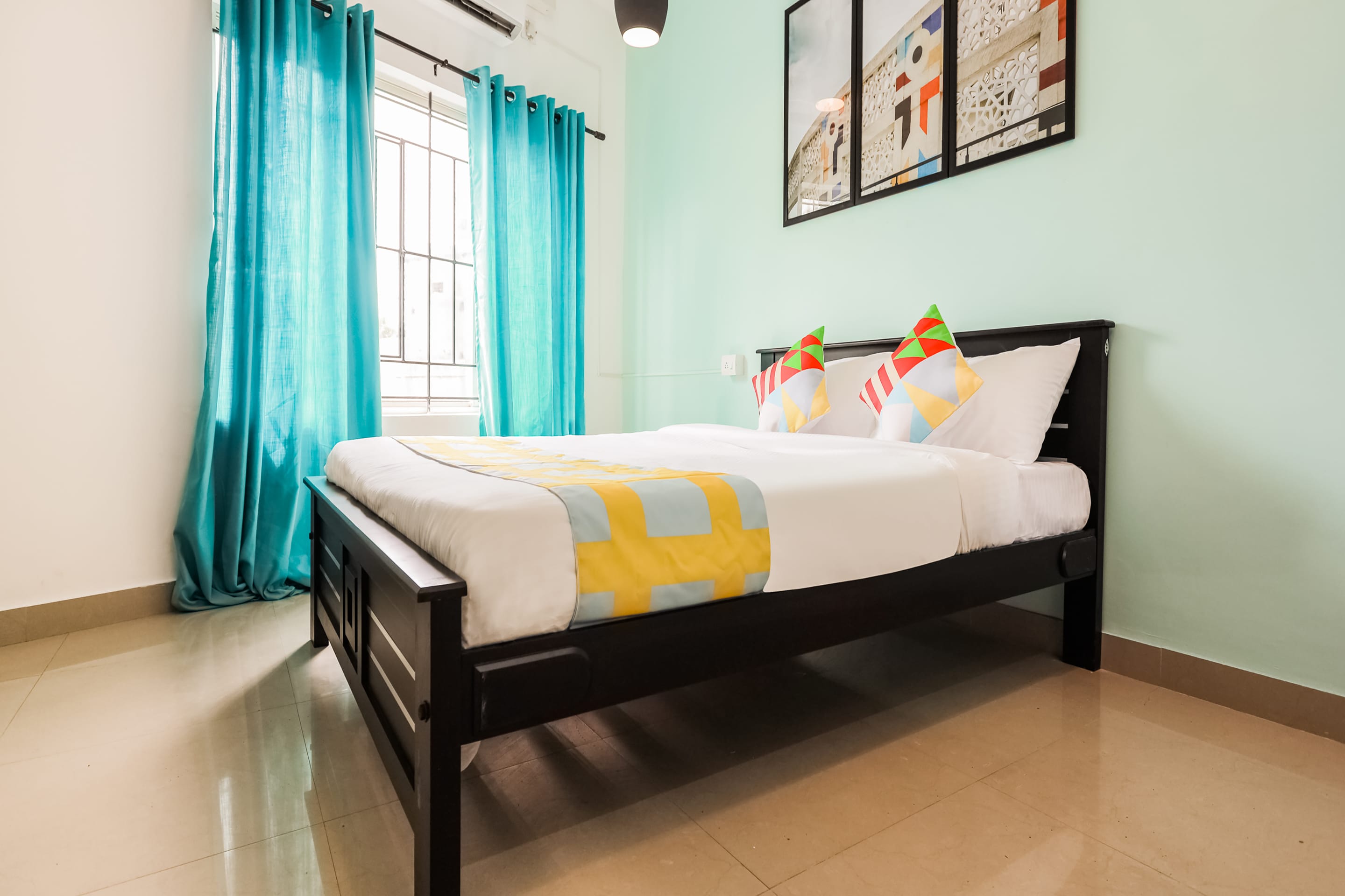 OYO 47482 Home KC Arcade, Kochi 4