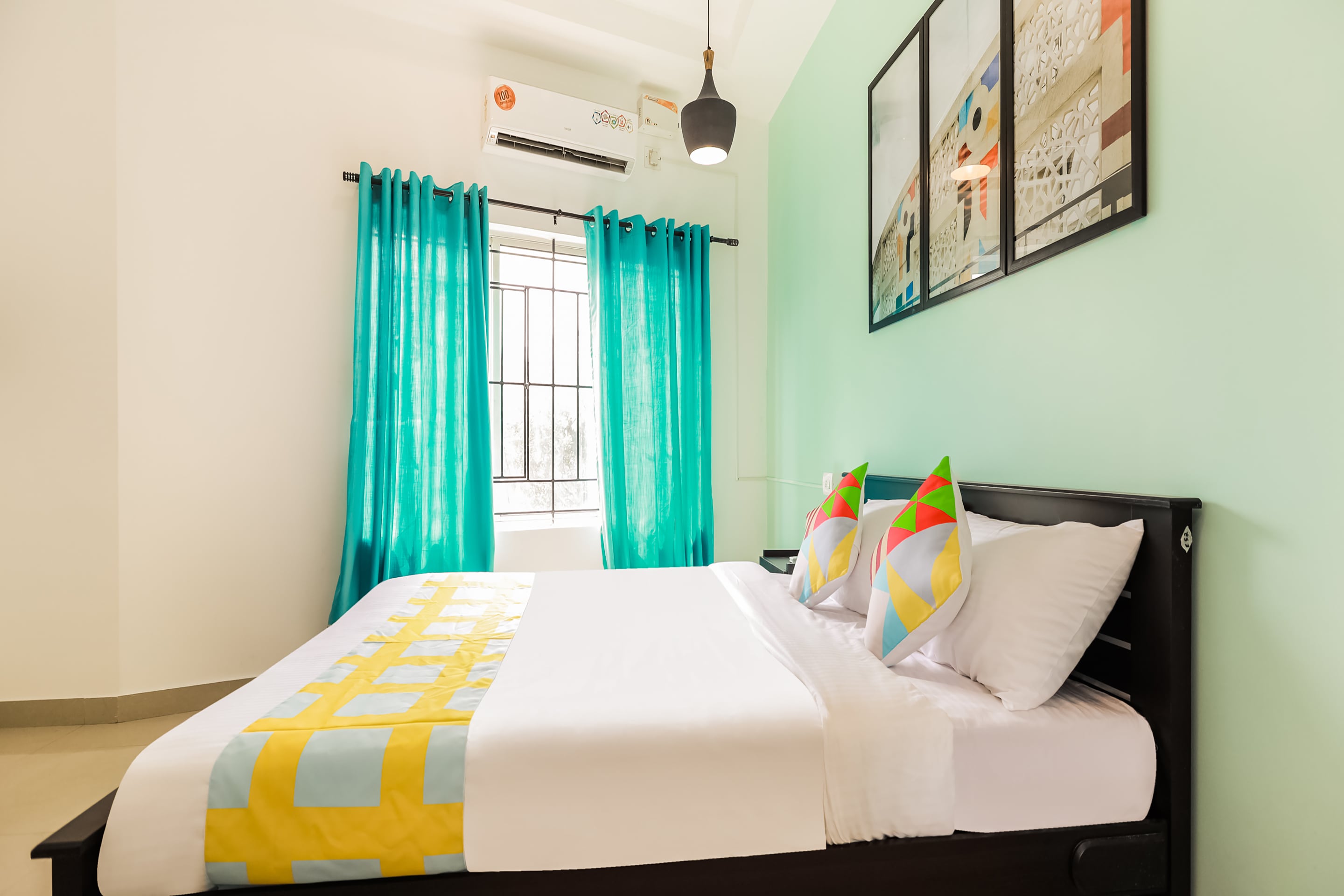 OYO 47482 Home KC Arcade, Kochi 5