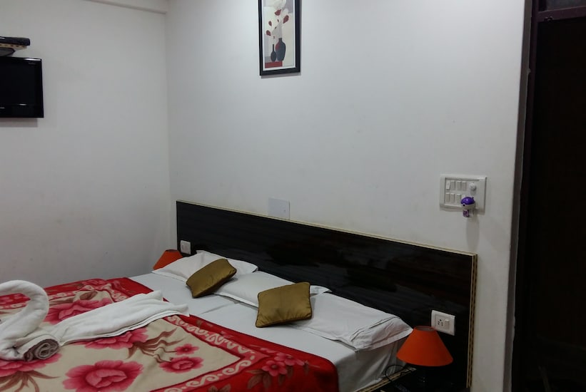 Hotel Safari, Agra 4
