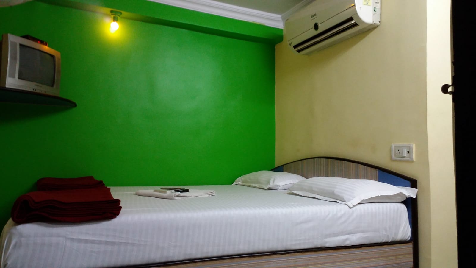 Right Choice Budget Hotel, Mumbai 5