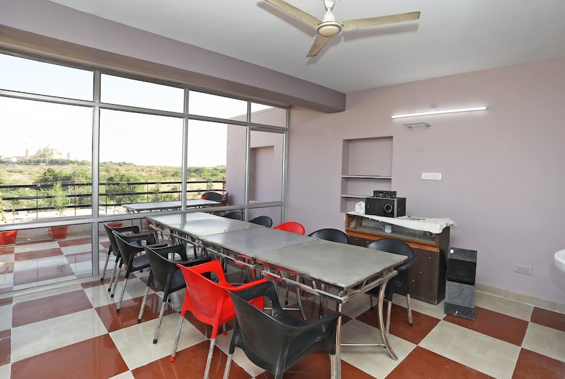 Leela Villas Guest House