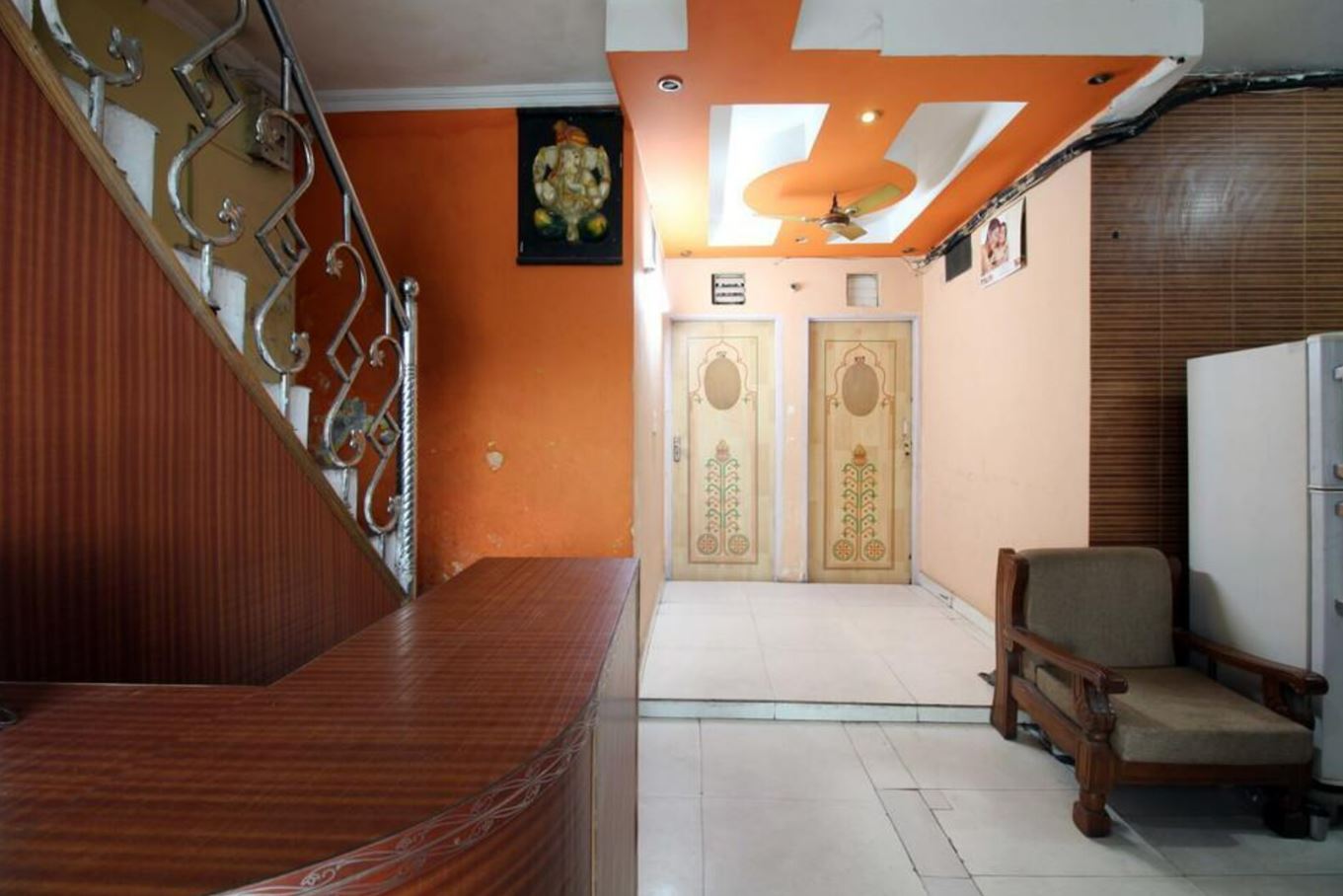 Hotel Kashi Residency, New Delhi 5
