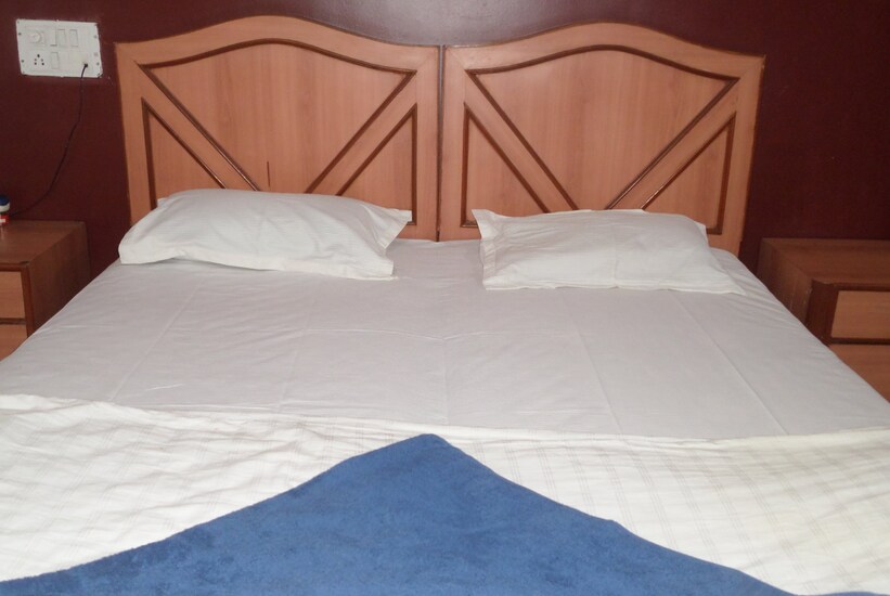 Hotel Amit Plaza, Pune 5