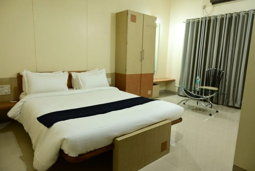 Hotel Matrix inn, Chakan 1