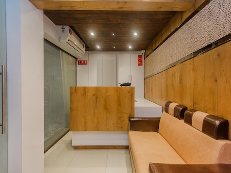 Hotel Hotel Sai Suites- Near Dadar Railway Station