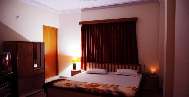 Shivika Lake Hotel, Ranakpur 4