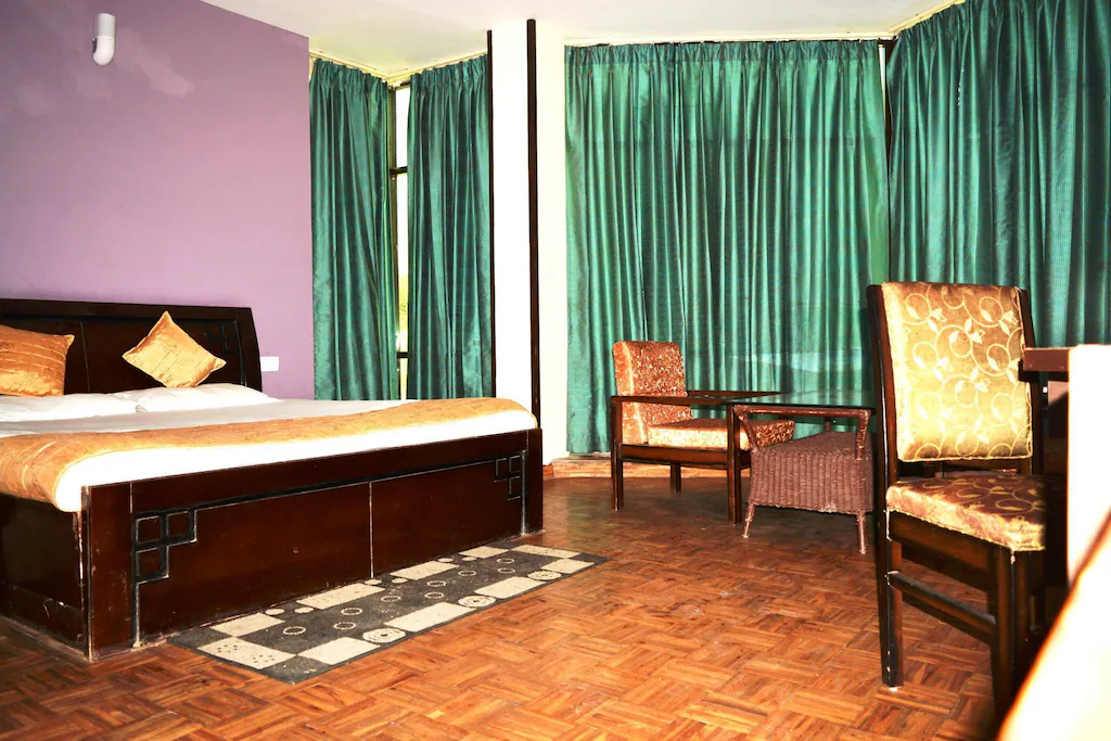 Hotel Burans Residency, Dhanaulti 4