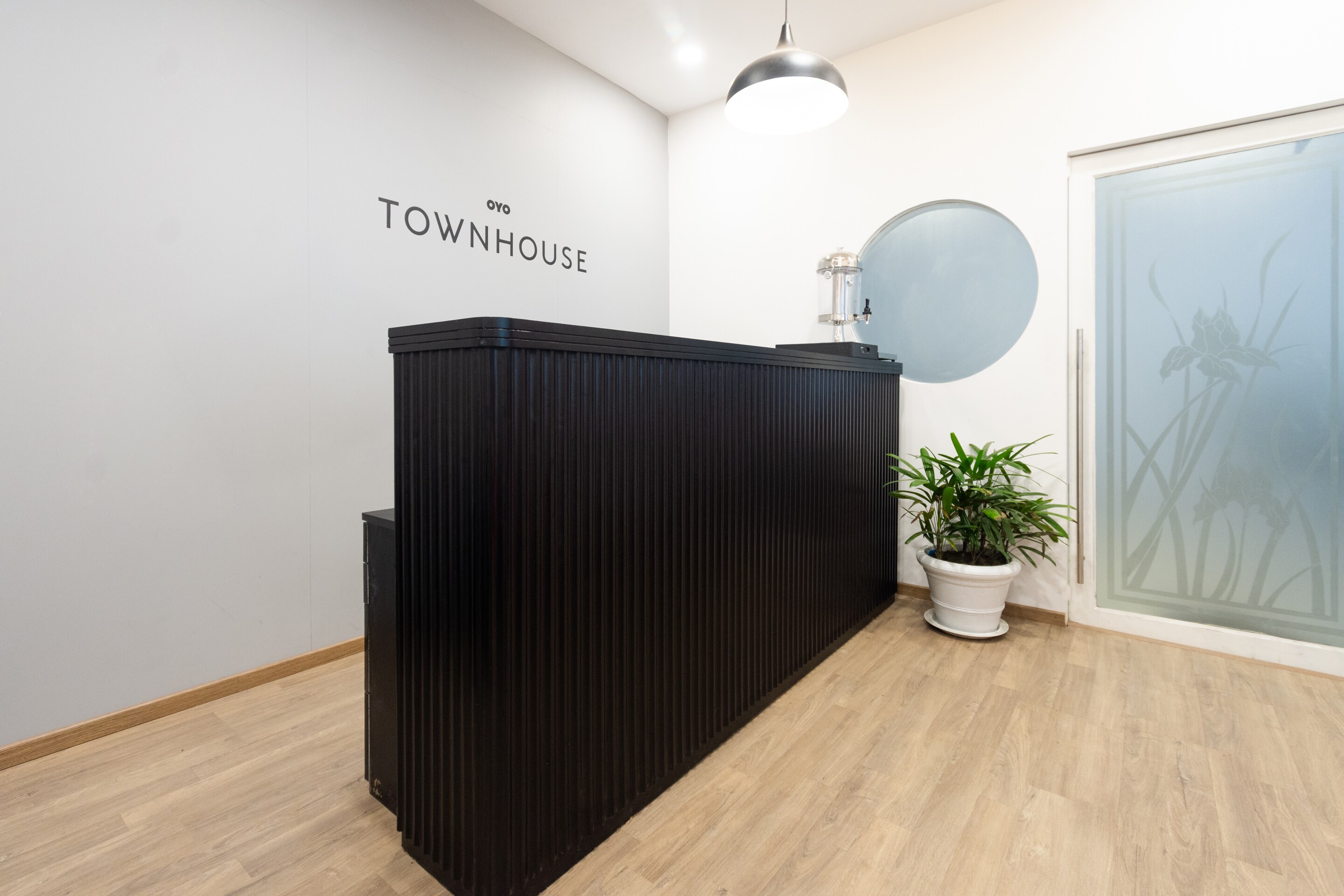 OYO Townhouse 229 Hotel Mannat International, Kolkata 5