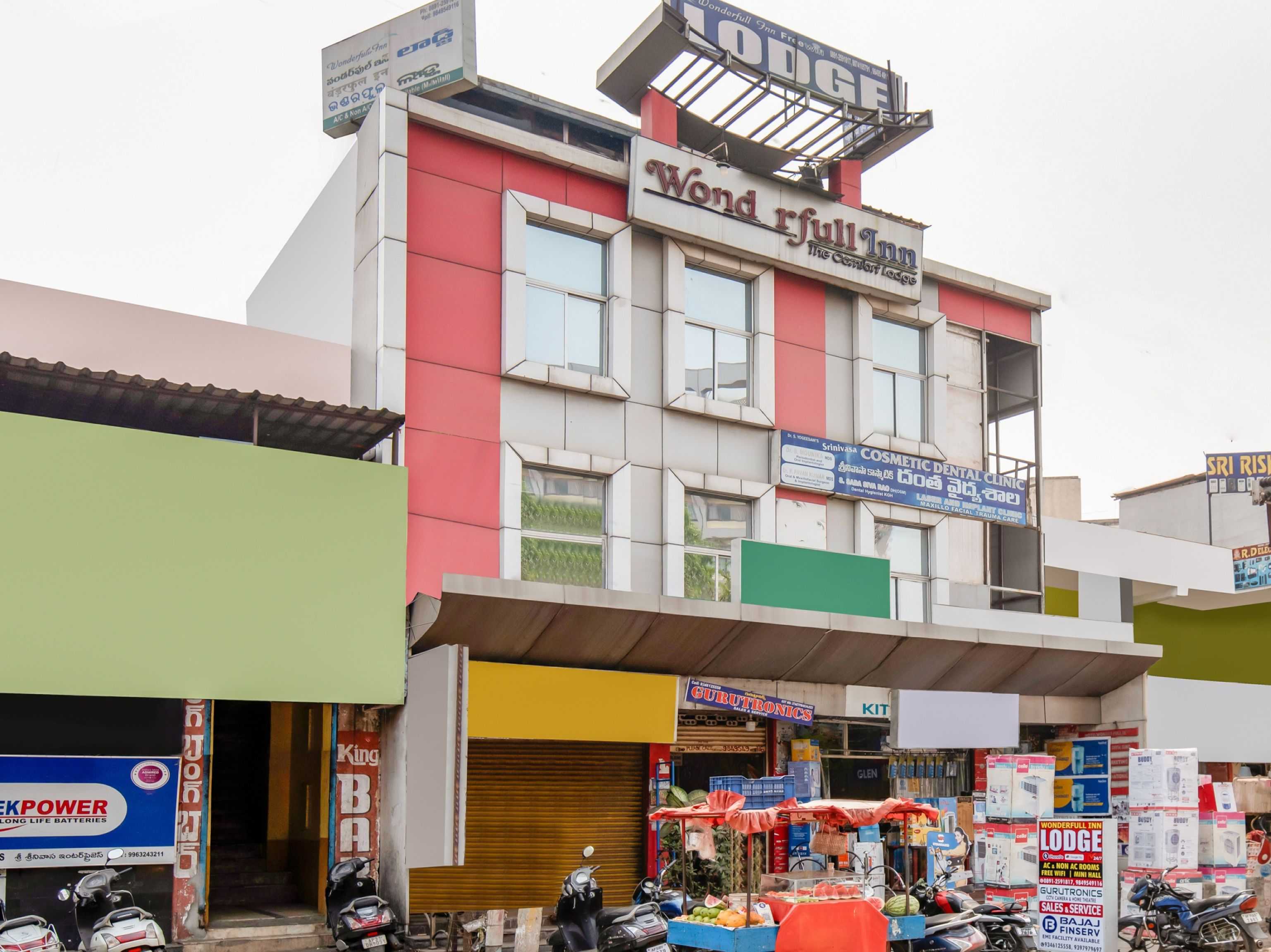 SPOT ON 73461 Hotel Wonderfull Inn, Visakhapatnam 3