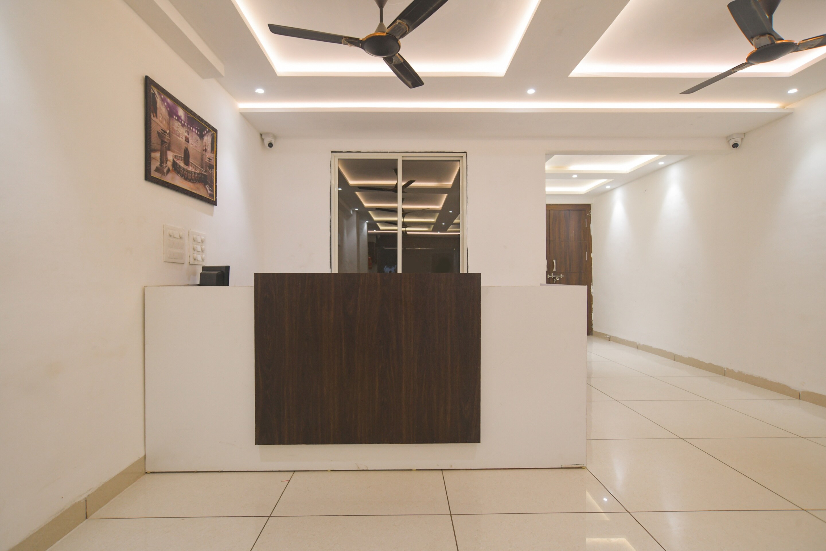 OYO 73467 The Rudraksh Inn, Indore 2