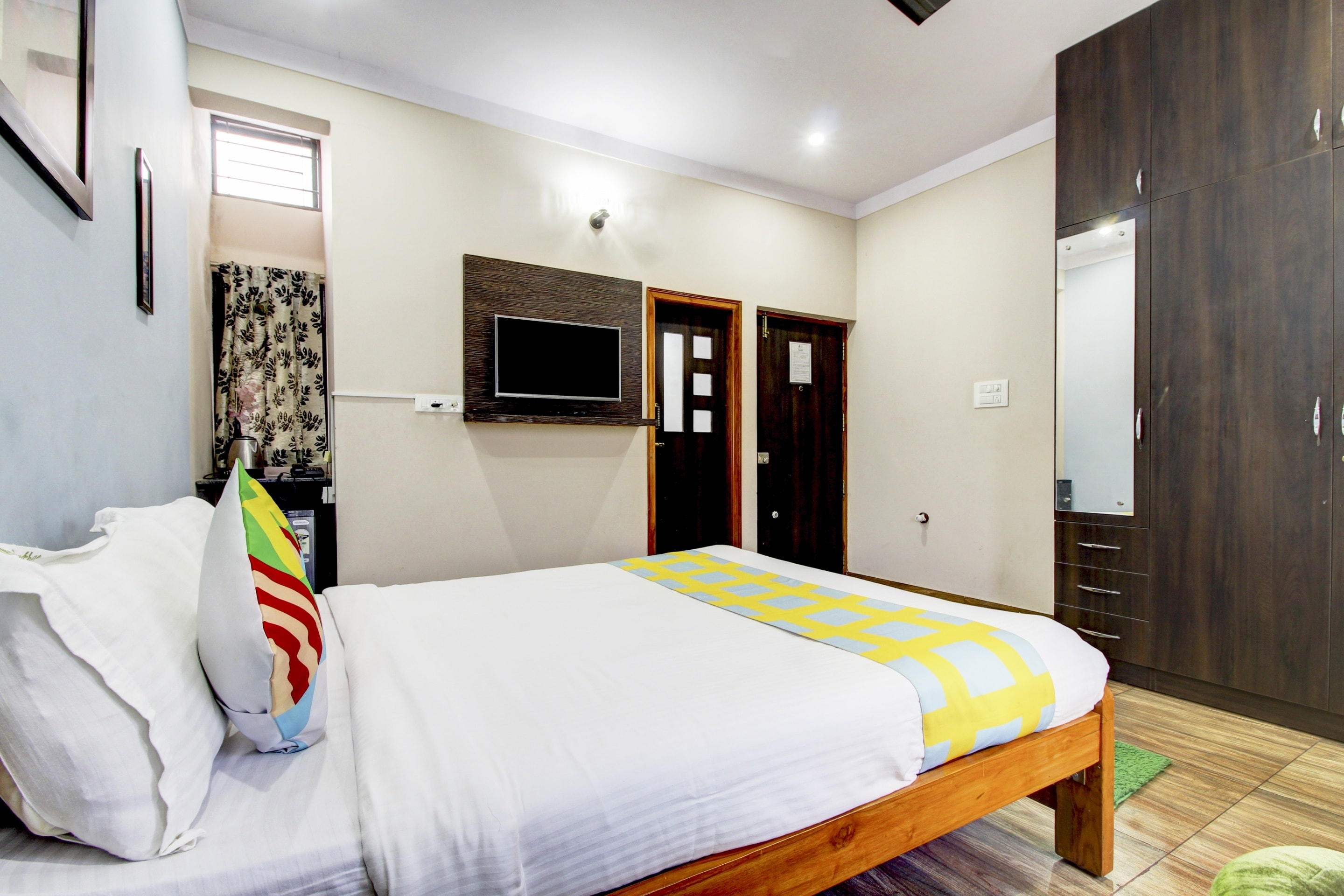 OYO 80001 VP inn, Mysore 4