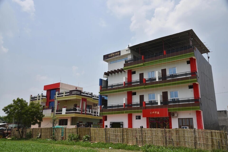 OYO 82288 Nova Resort, Rae Bareli 3