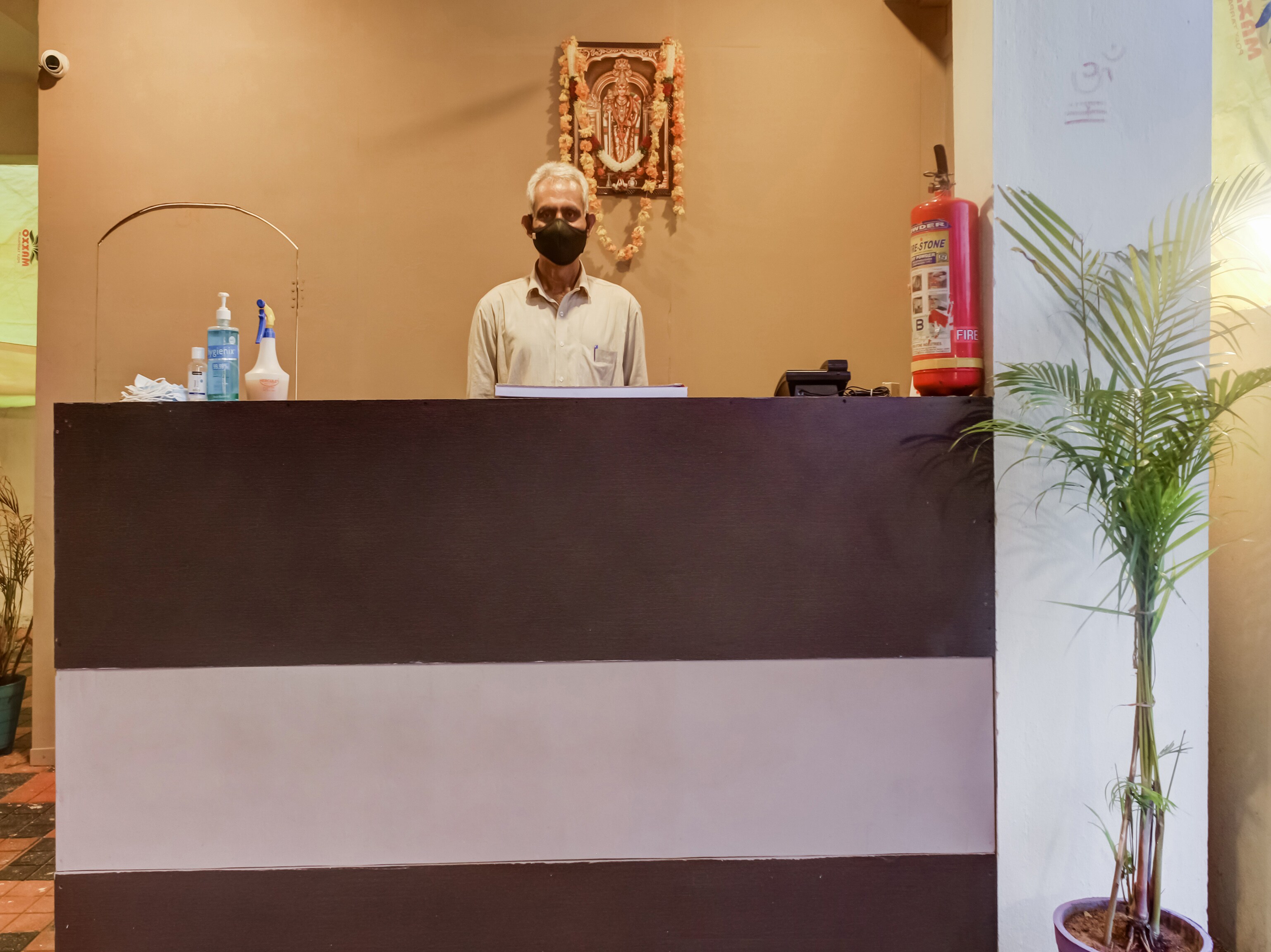OYO 82381 Akshaya Kanuru, Vijayawada 4