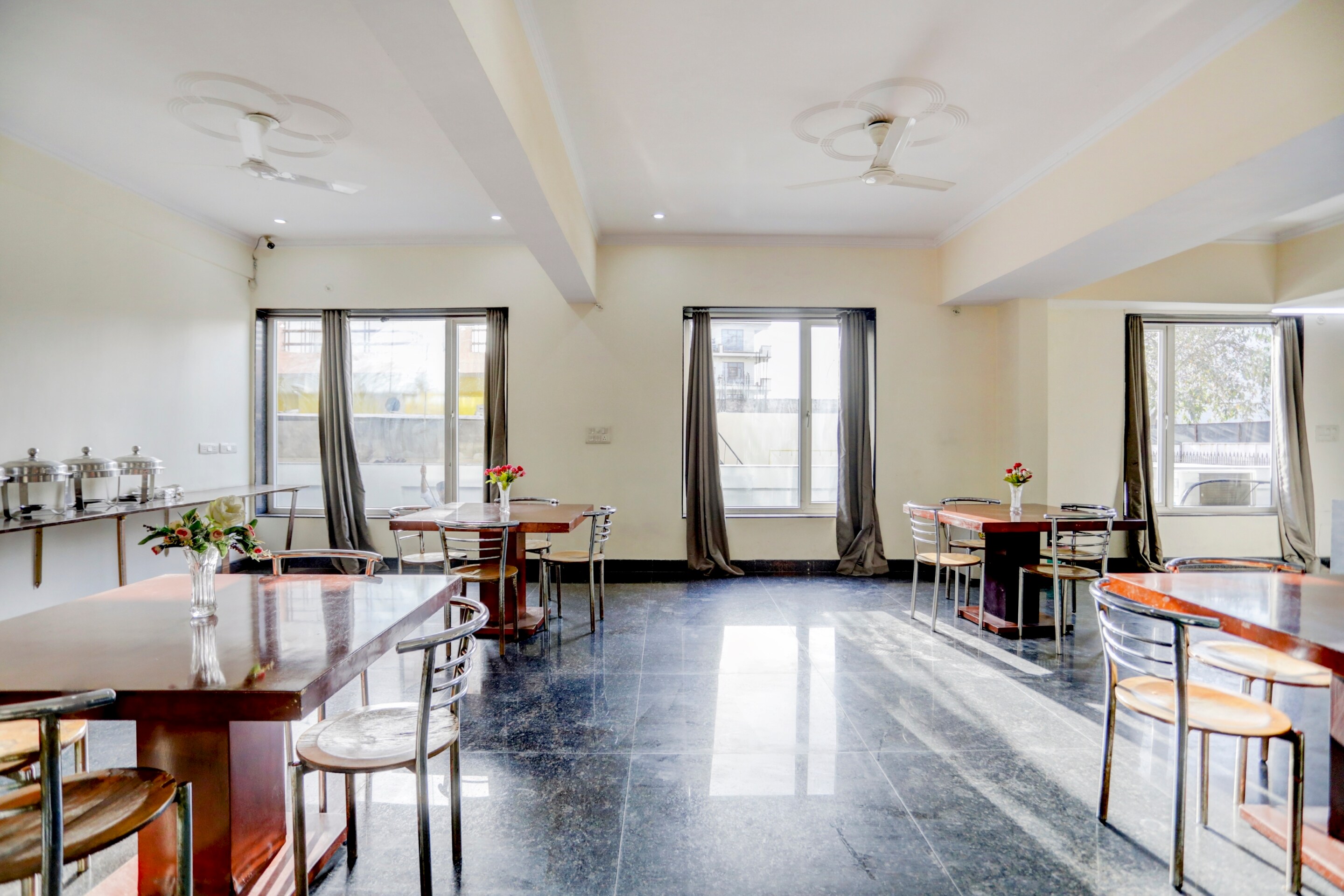 OYO townhouse 412 Aditya International, Bhubaneswar 4