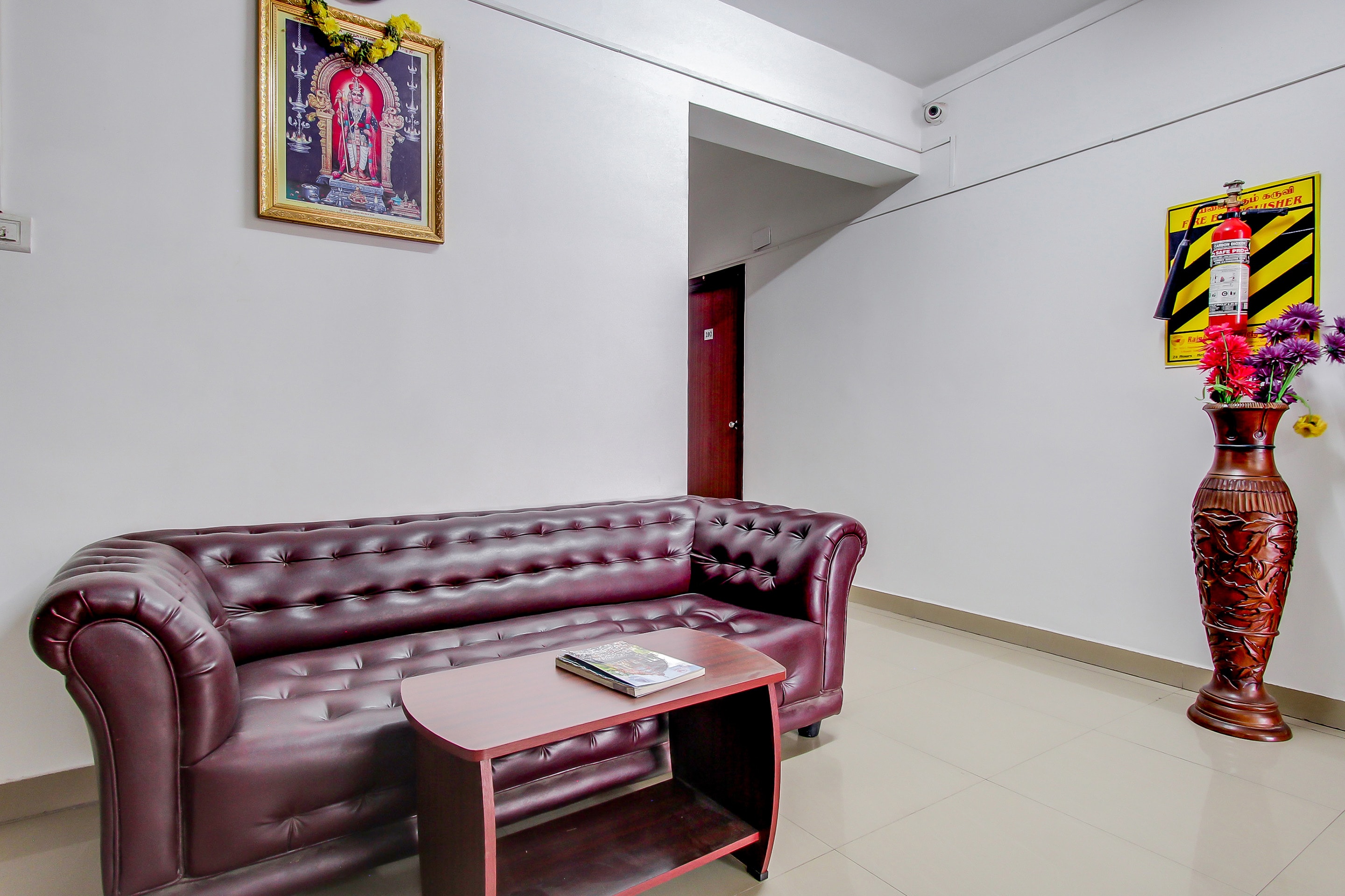 Capital O 61349 The Paradise International, Coimbatore 2