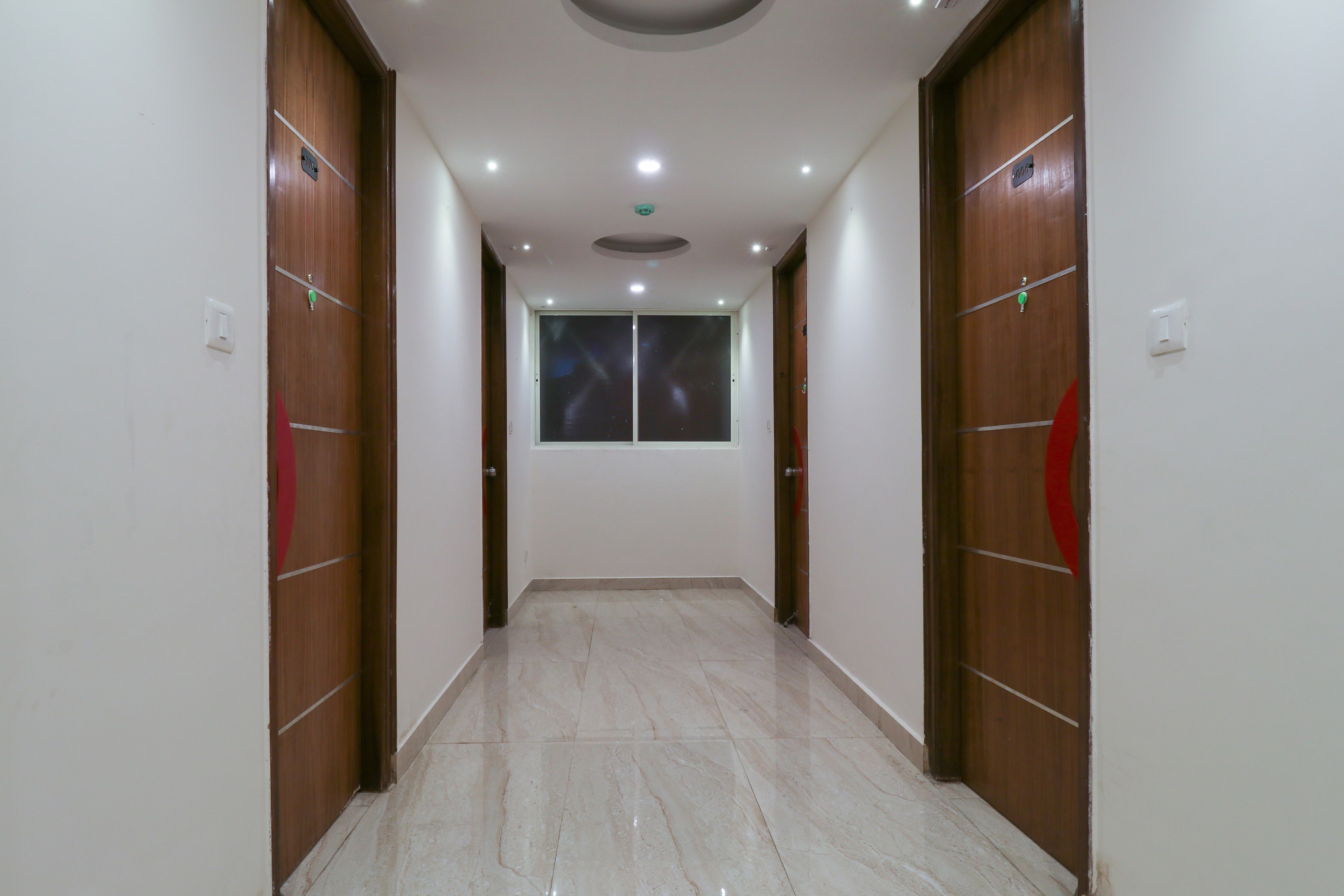 Capital O 69041 Yo Hotel, Bangalore 3