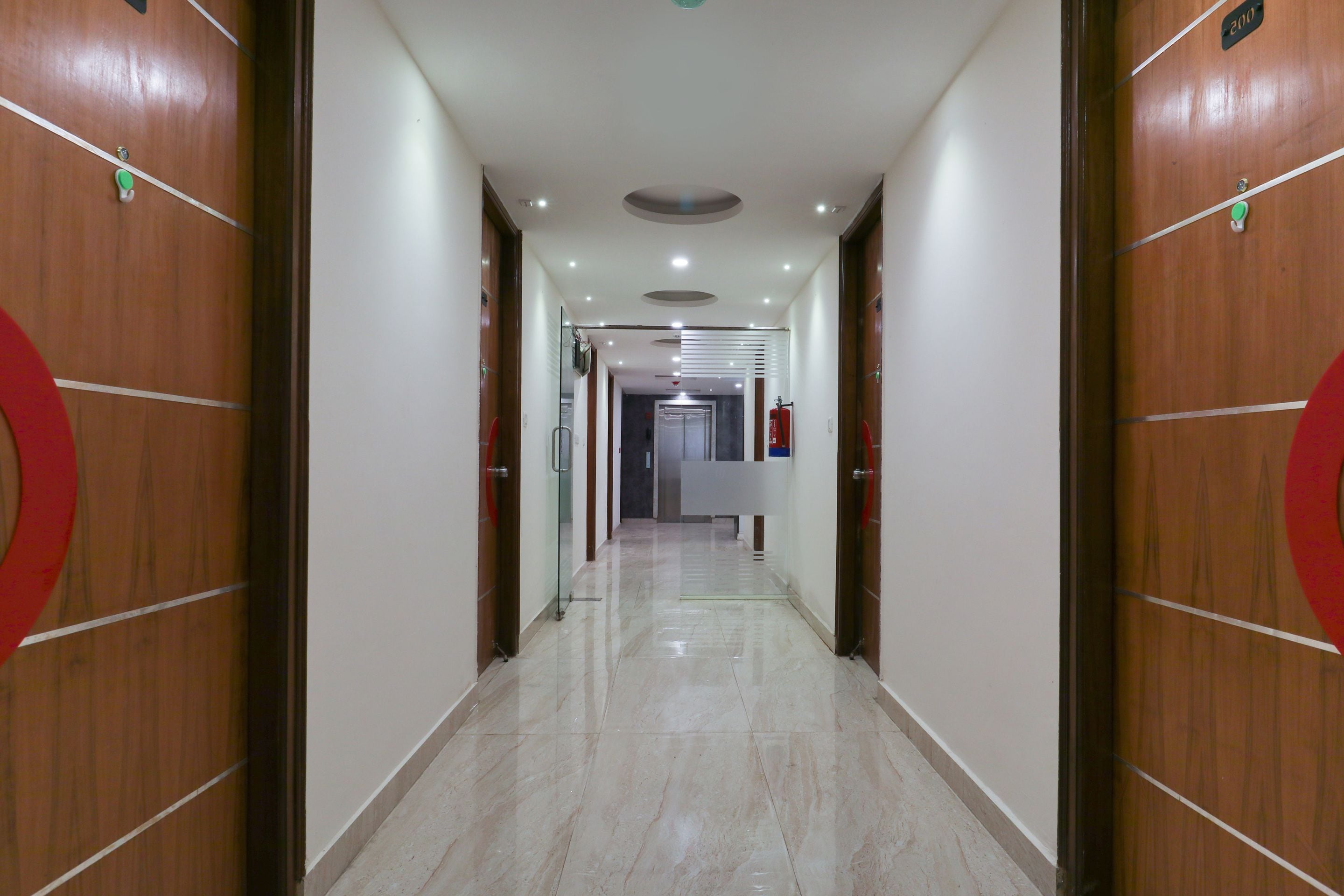 Capital O 69041 Yo Hotel, Bangalore 4