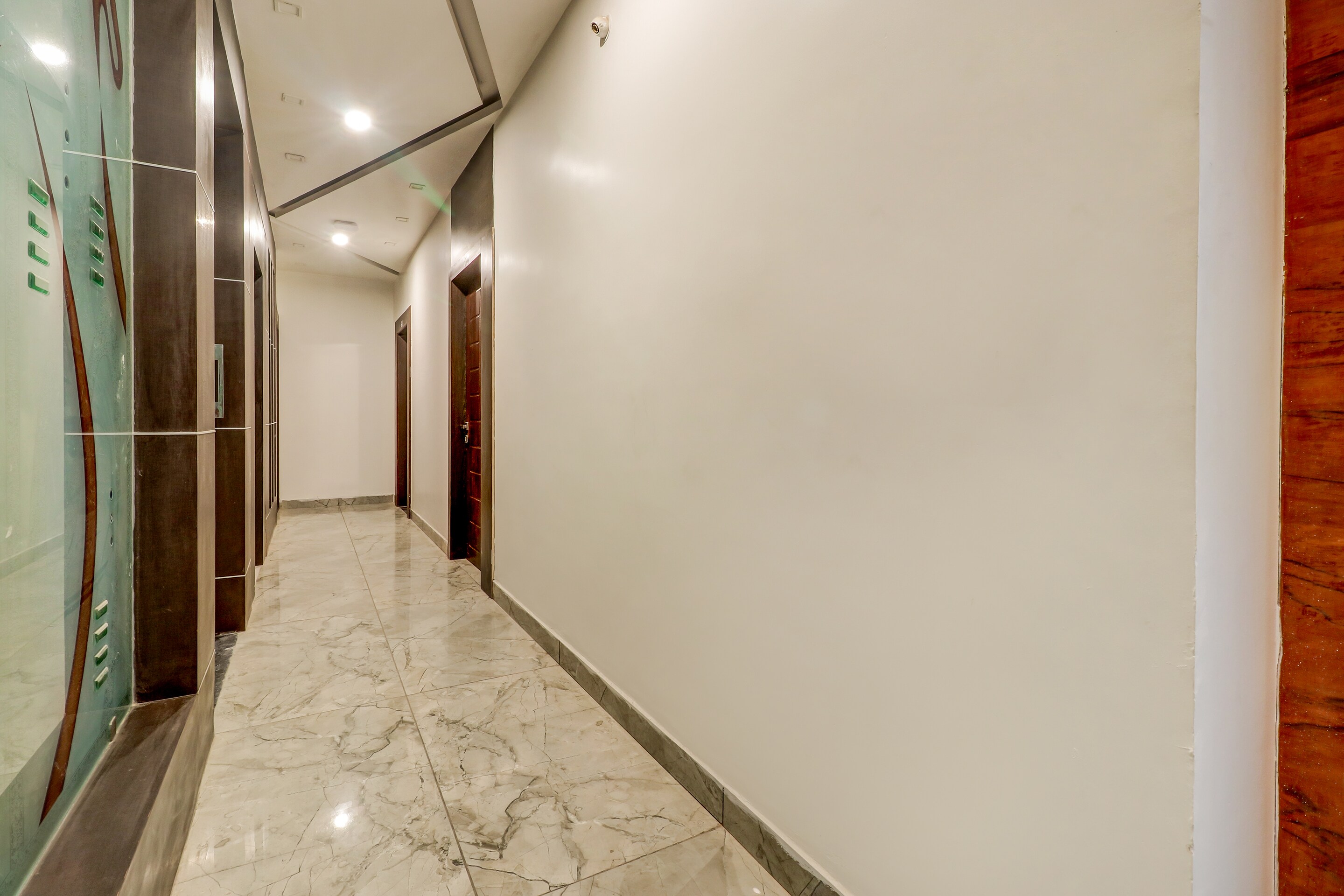 Capital O 72374 Hotel JD3 INTERNATIONAL, Bhopal 5