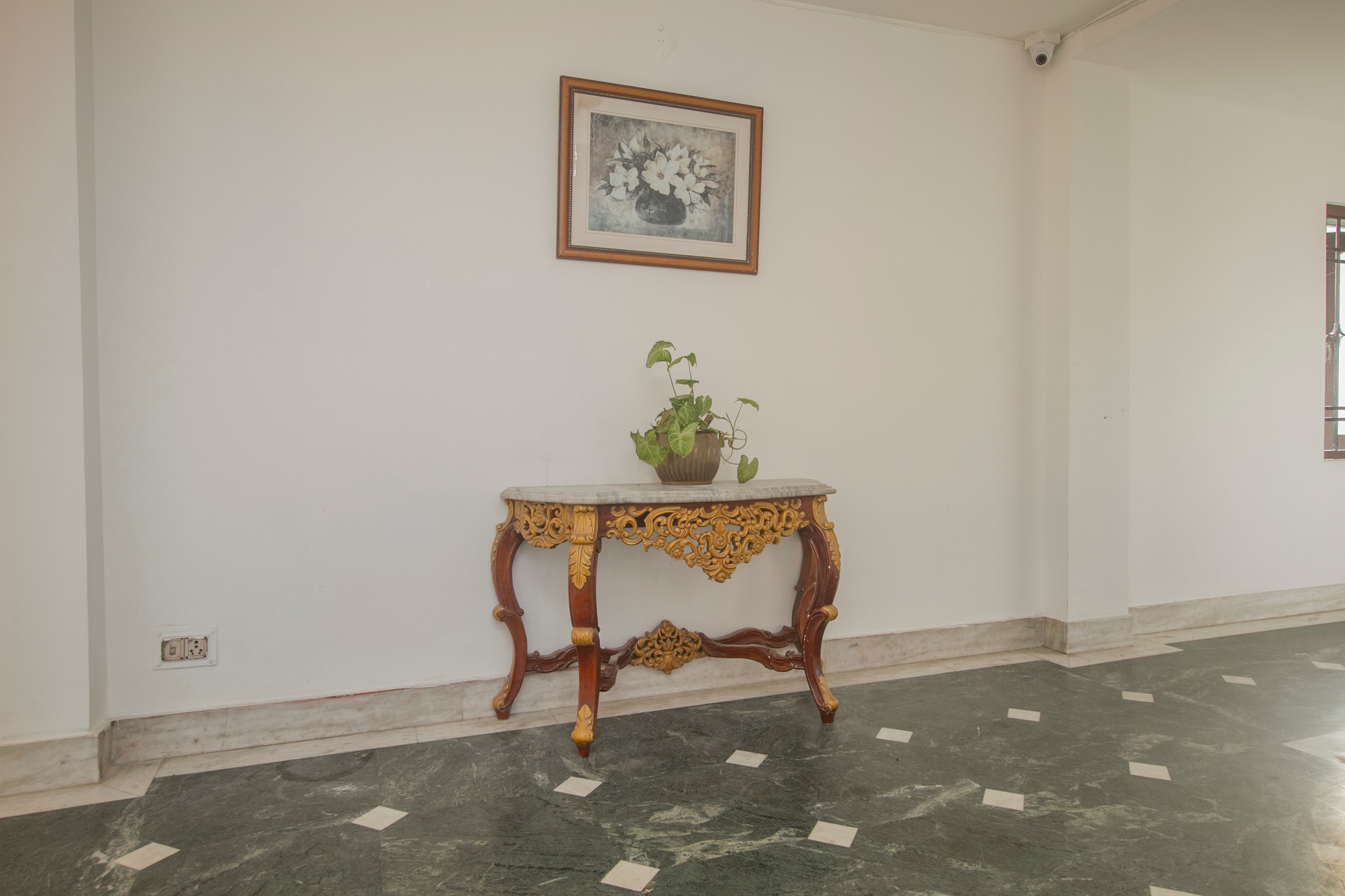 OYO 12327 The Mapple, Siliguri 5