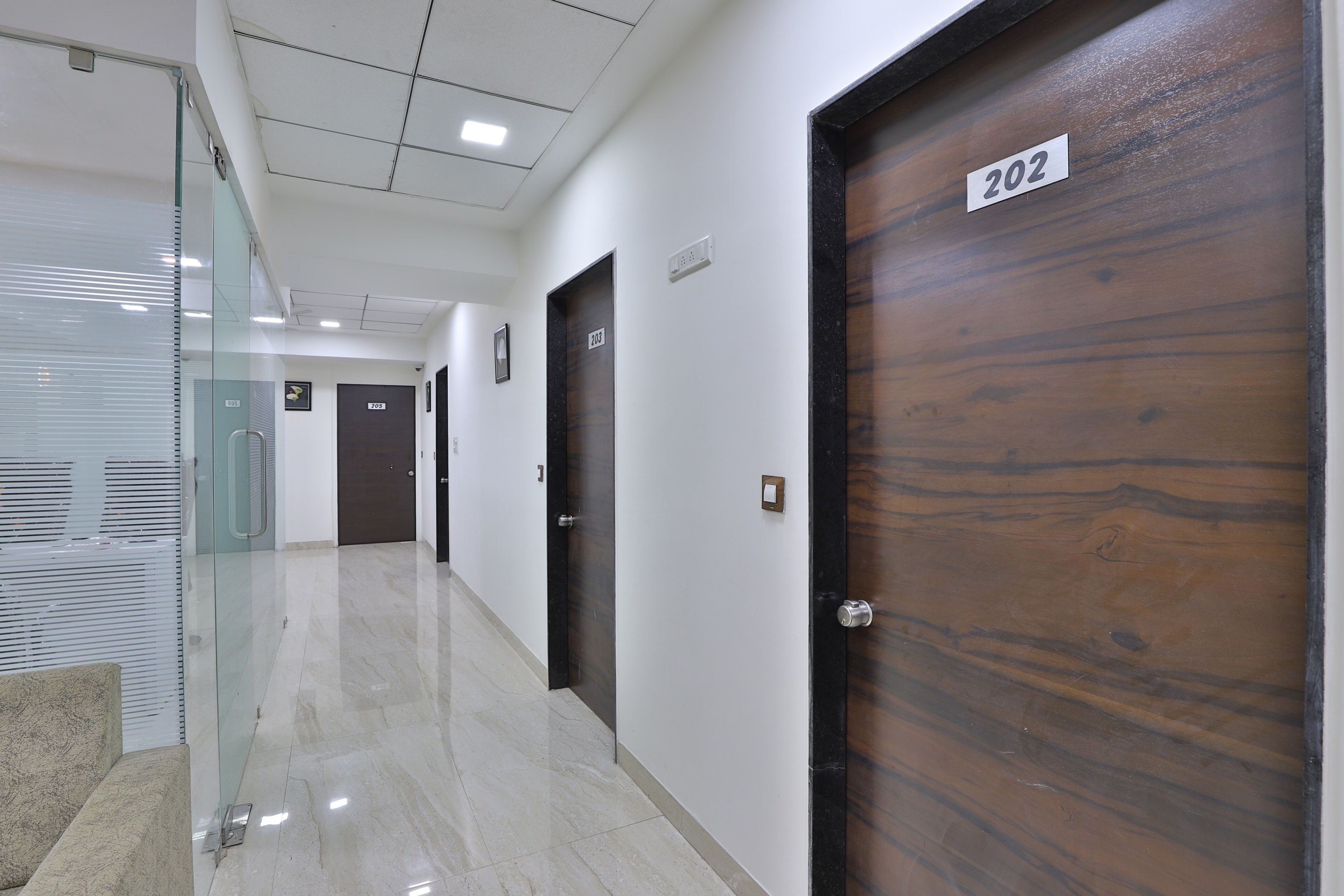 Collection O 41759 Hotel Acropole Inn, Ahmedabad 2