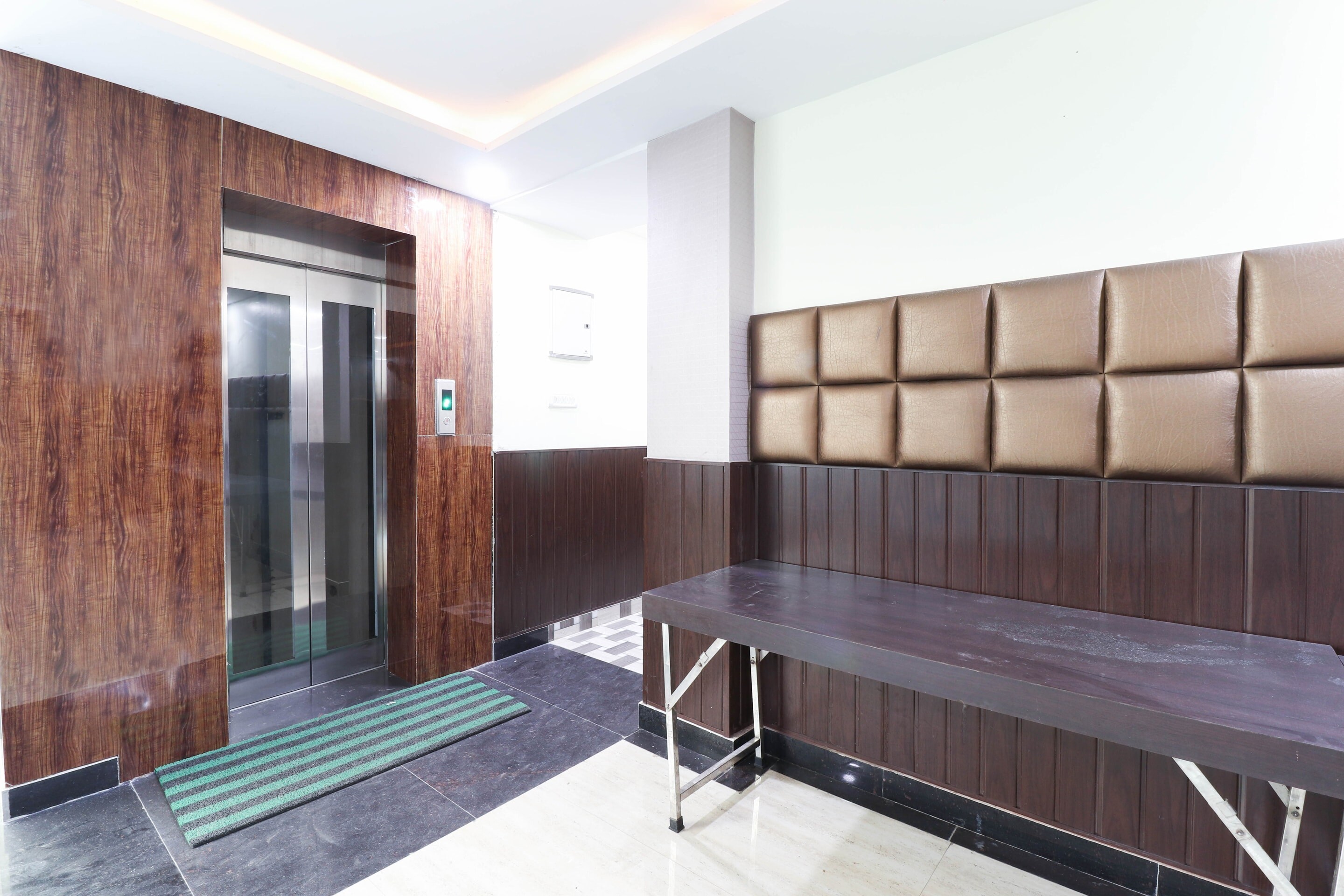 OYO 47981 Heritage Villa by MNG Rooms, Kanpur 5