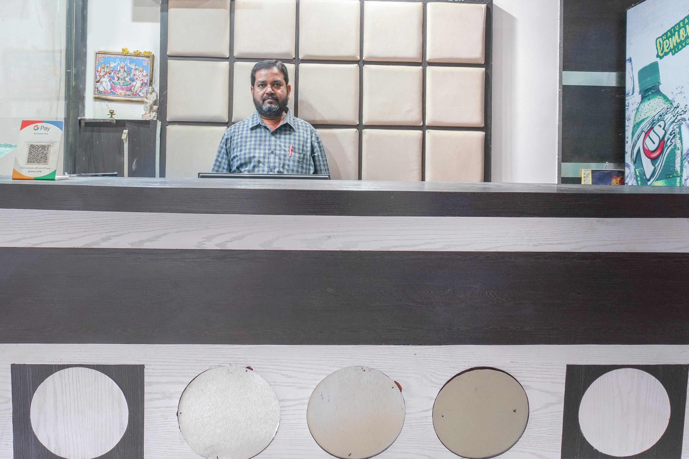 SPOT ON 65147 HOTEL SUNSHINE Inn, Hyderabad 5