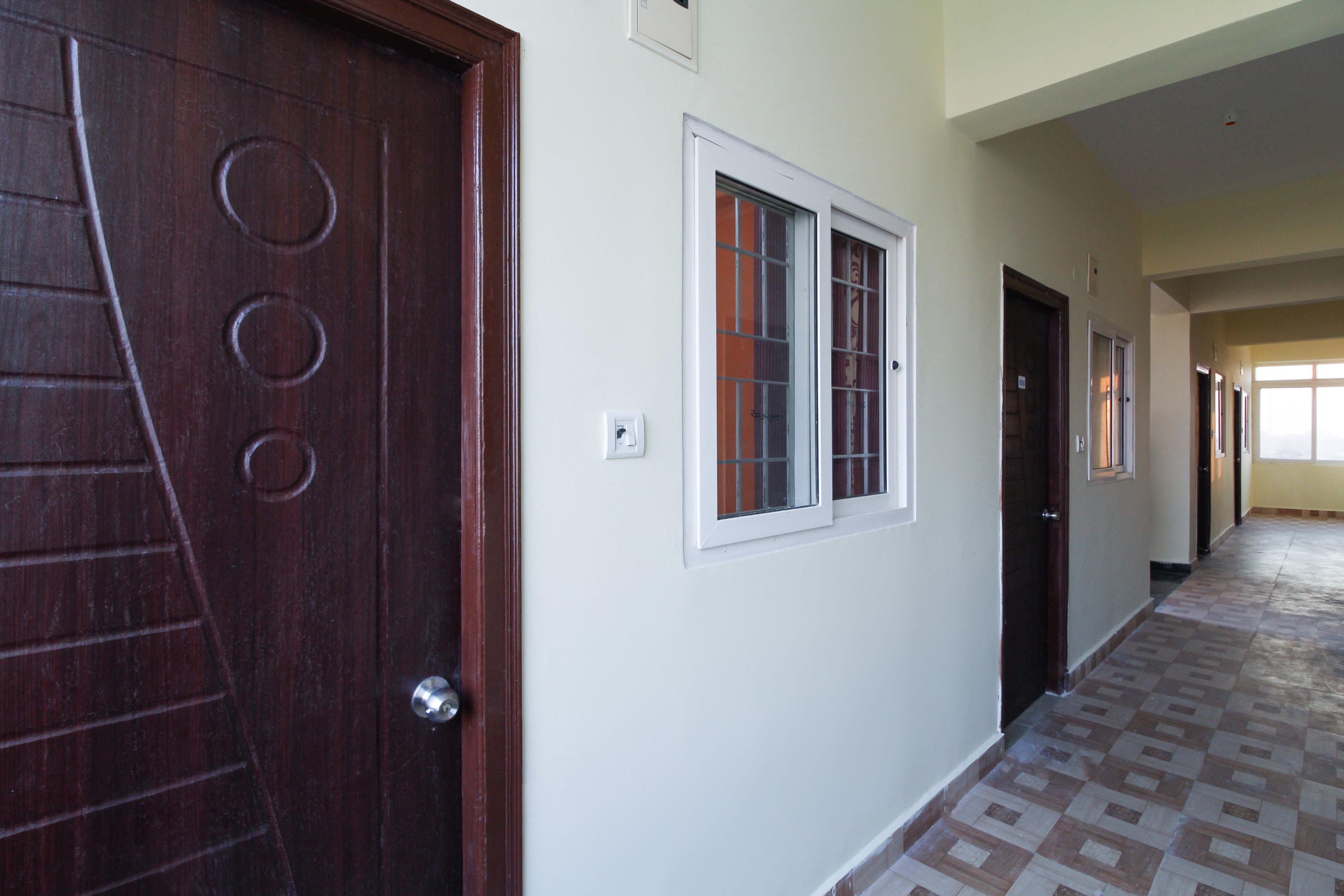 OYO Flagship 68493 S V Residency, Hyderabad 3