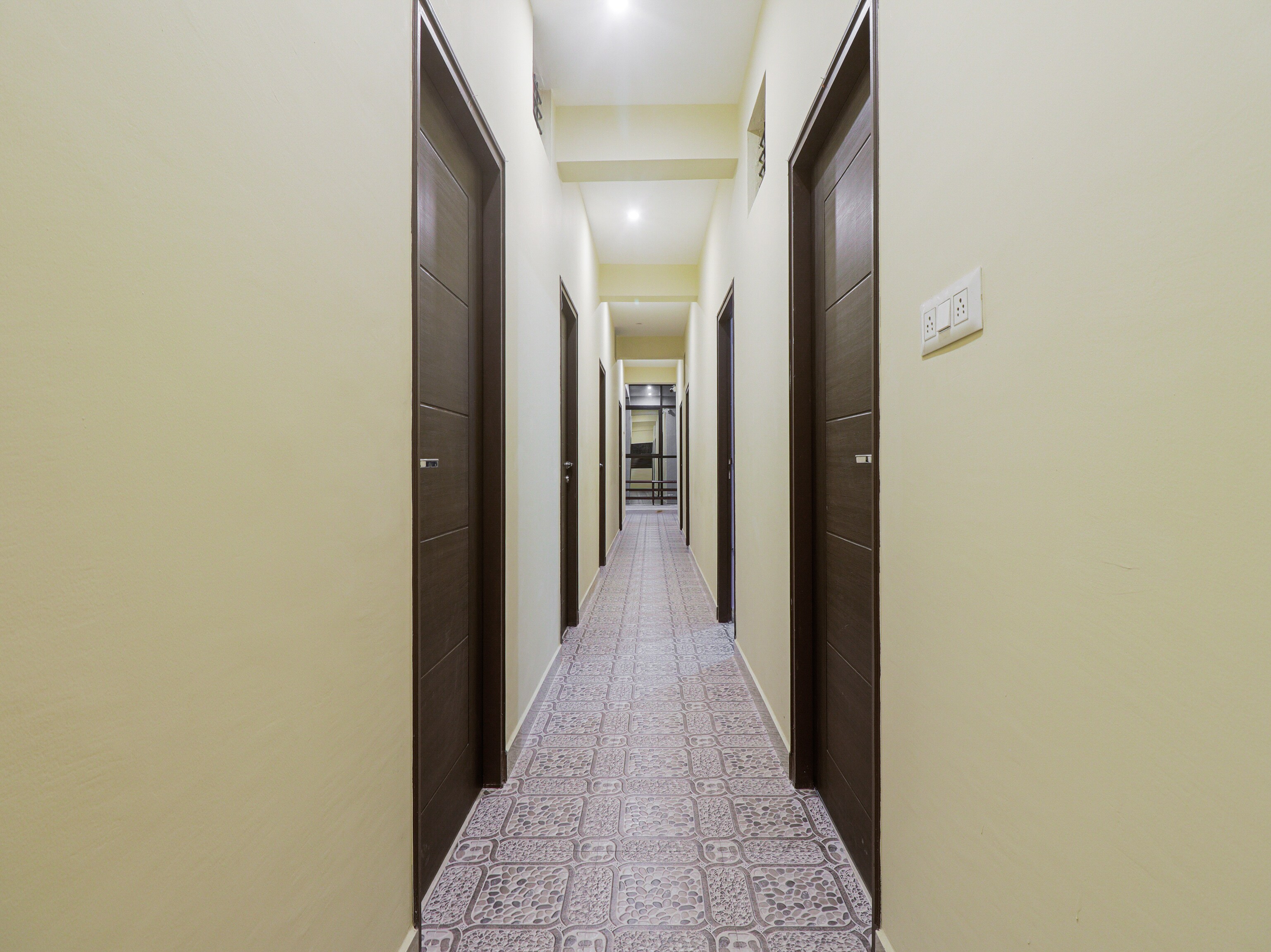 Capital O 84361 Pearls Inn, Mysore 4