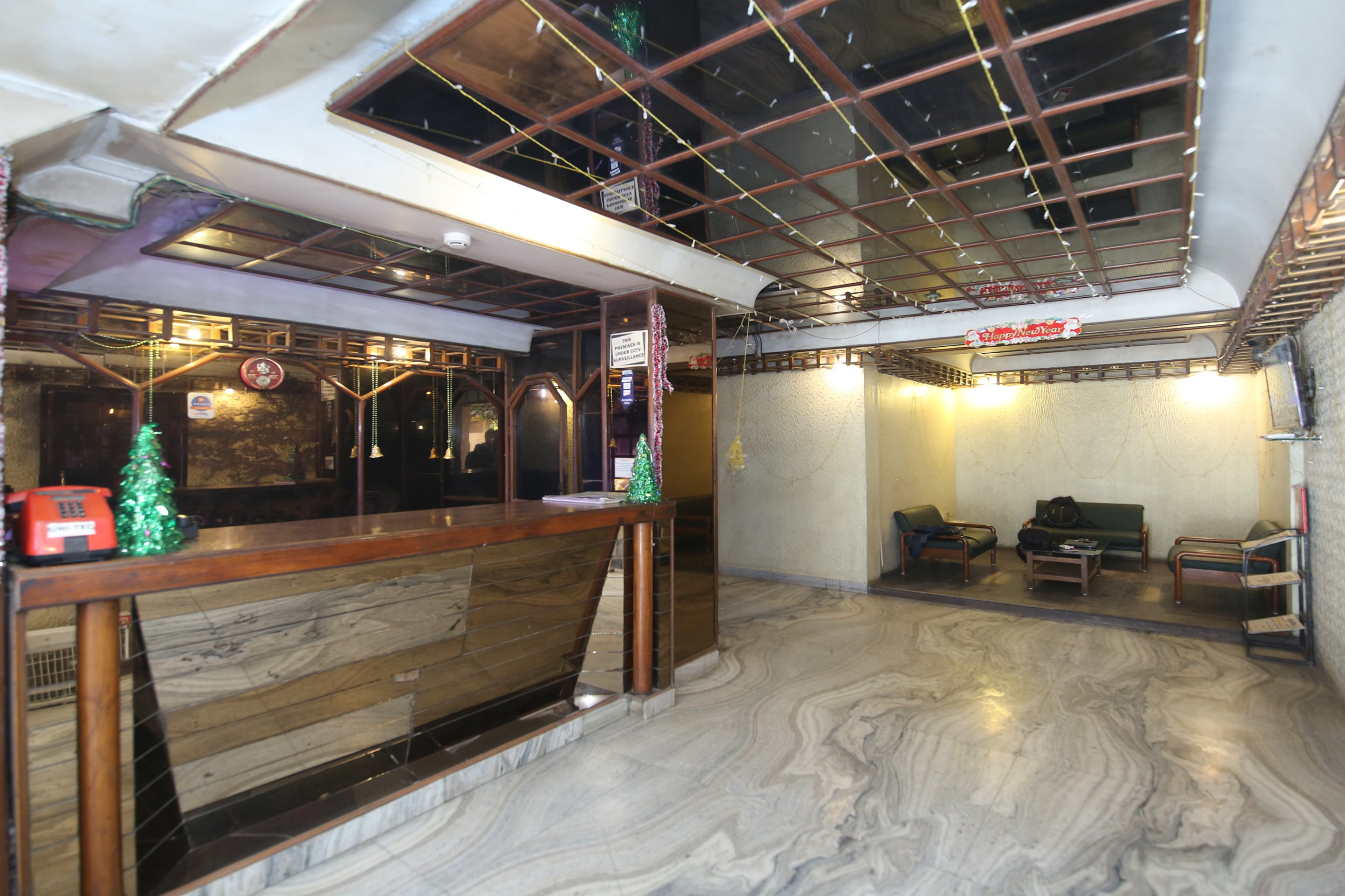 Capital O 27607 Hotel Kartik, Jabalpur 5