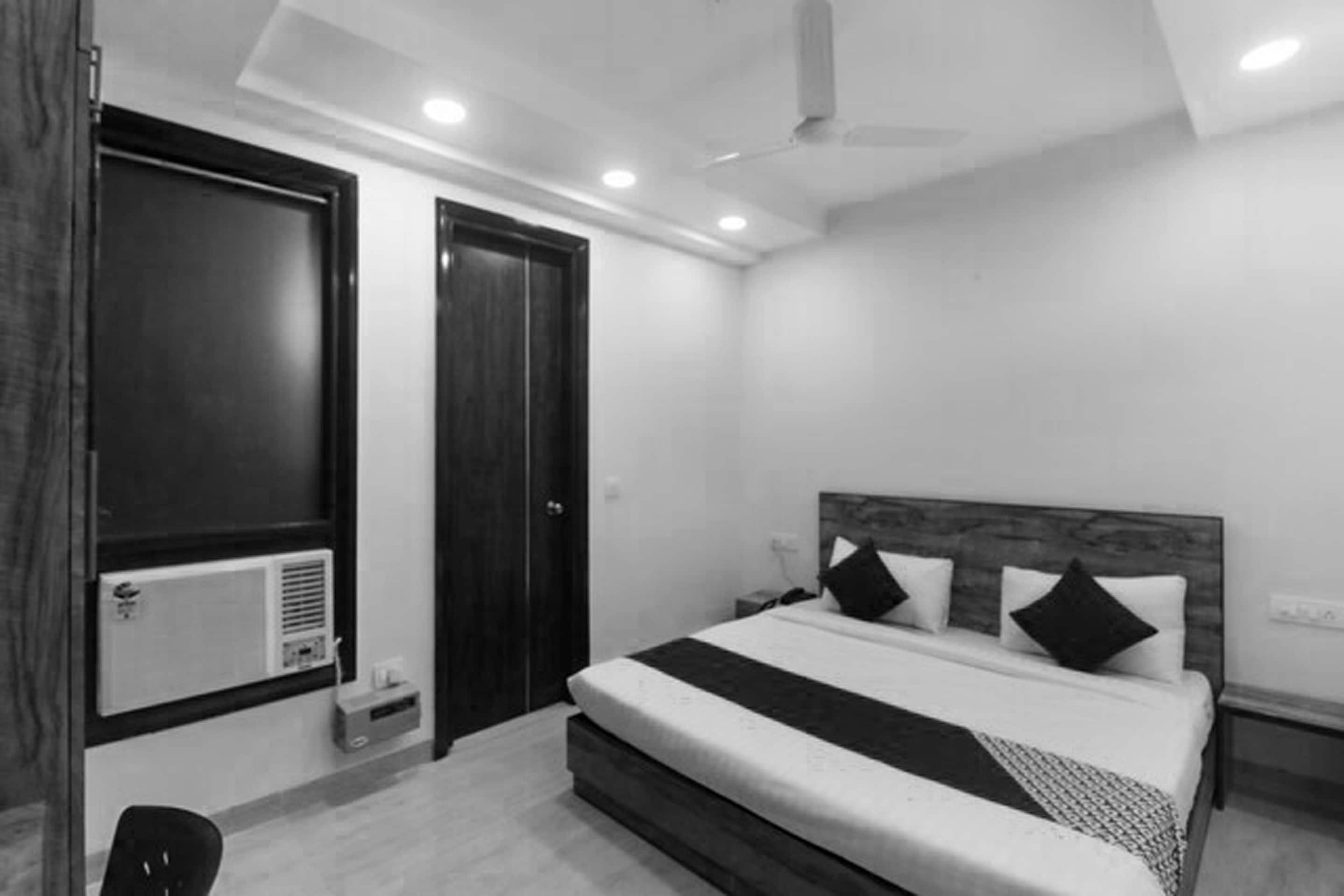 Oyo flagship 23252 Near Artemis Hospital, Gurgaon 3