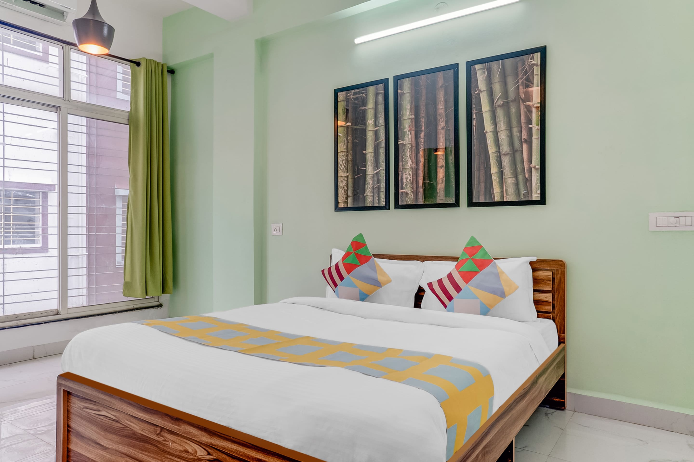 OYO Home 78057 Dazzling Studios Near Airport, Pune 4