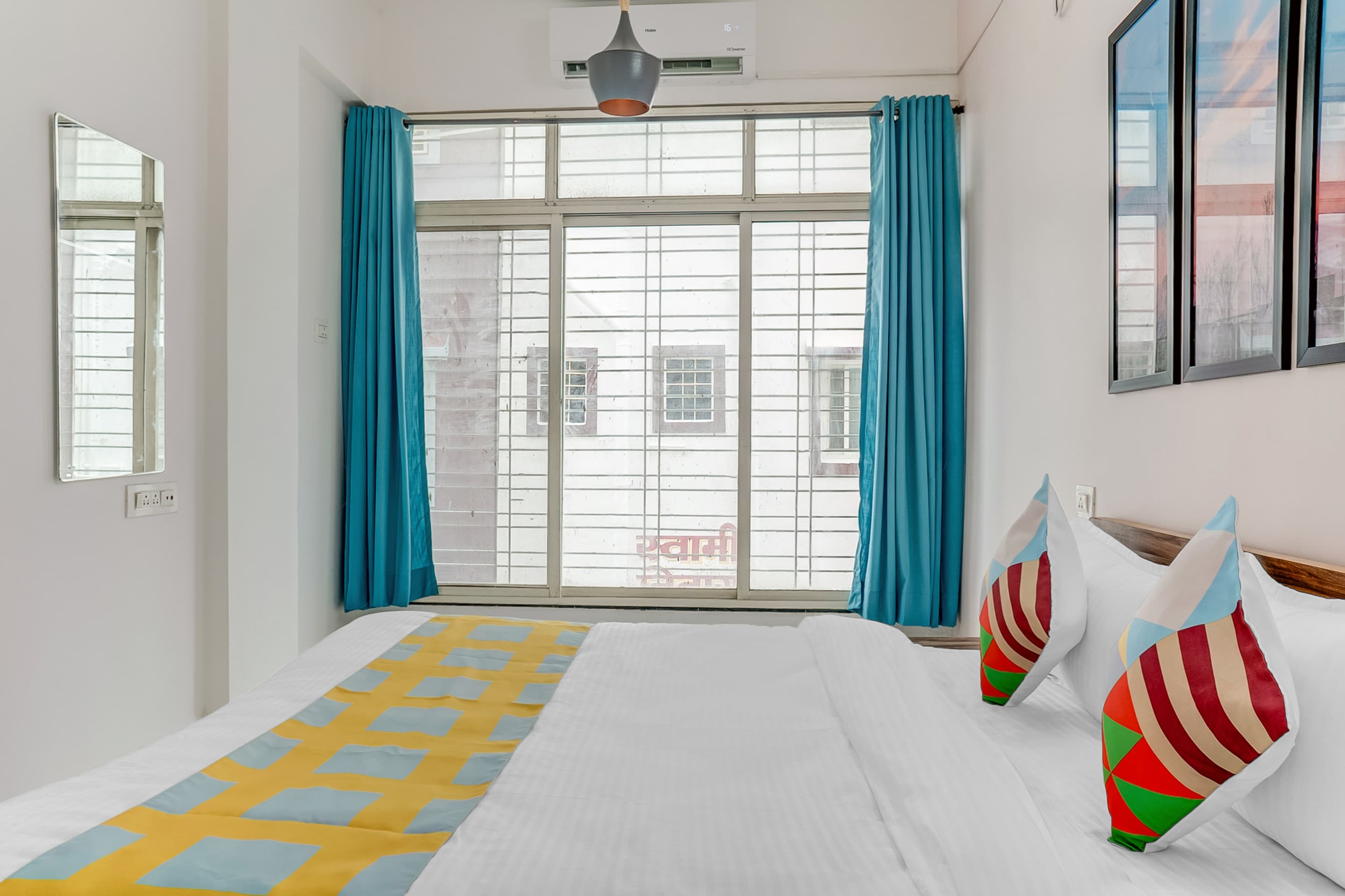 OYO Home 78057 Dazzling Studios Near Airport, Pune 5