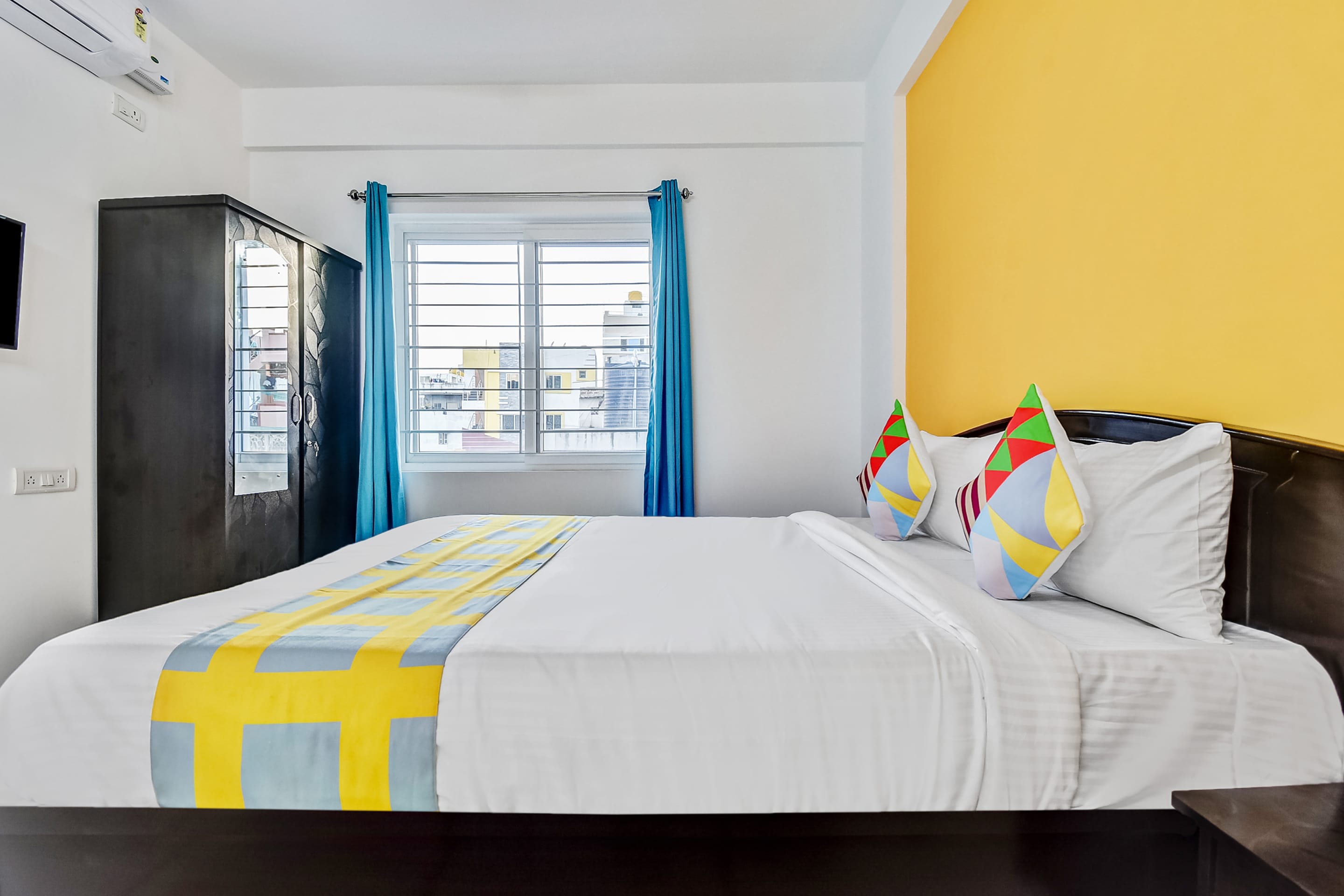 OYO Homes 78310 Crystal Inn, Bangalore 2