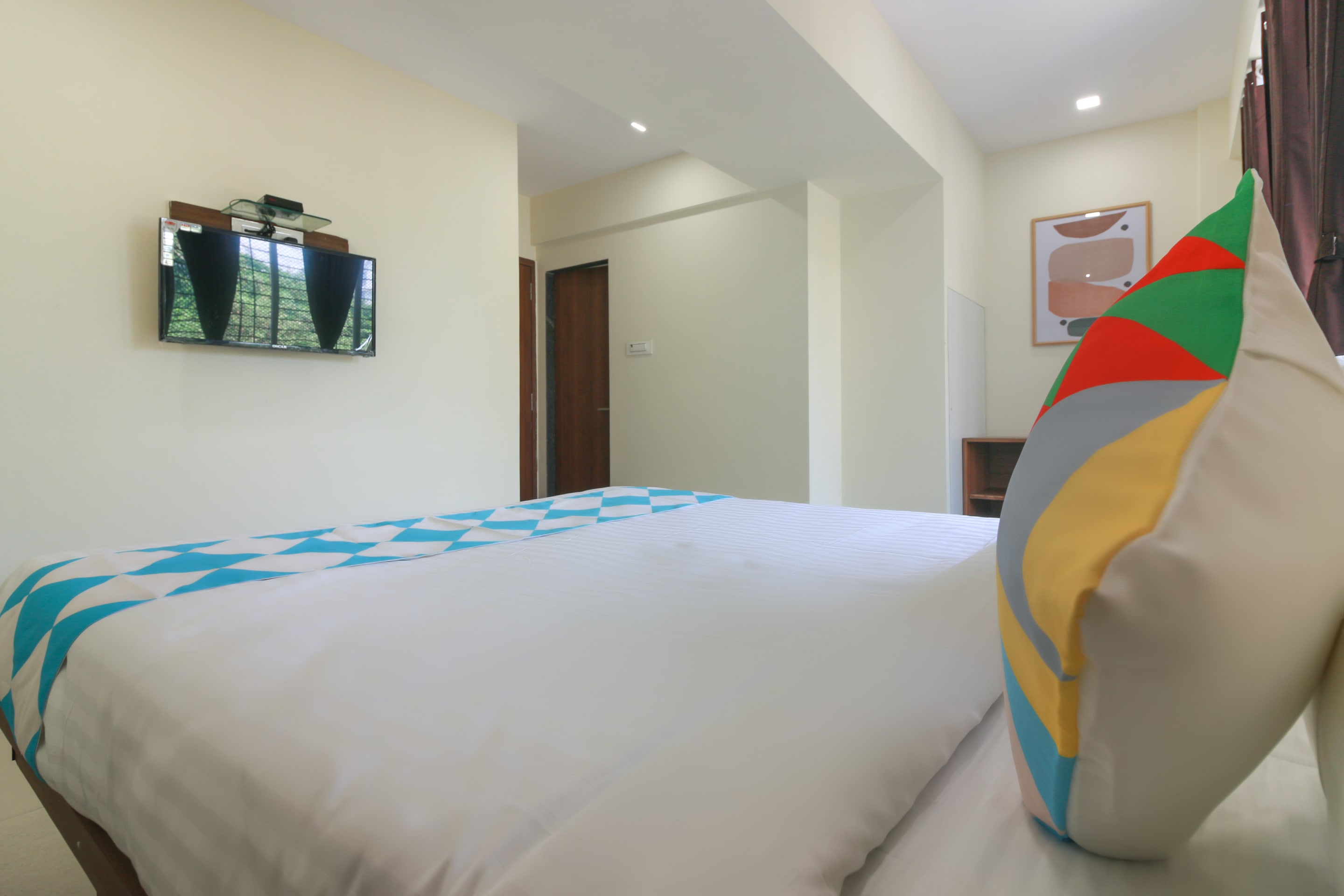 OYO HOME 81630 Exotic Studio Kalamboli, Mumbai 3