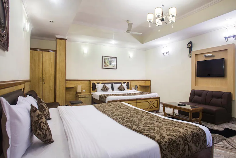 Hotel Siddharth Residency