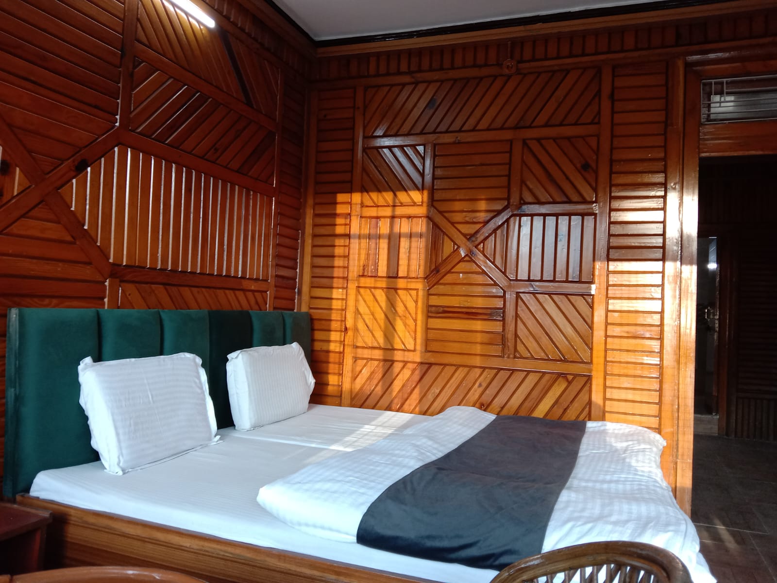 Hotel Hill View Nainital