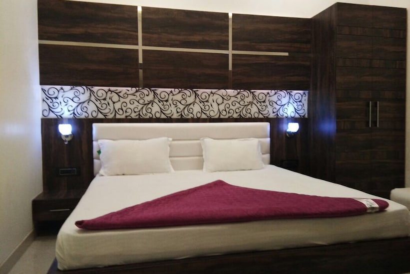 Hotel Anjali Mahal, Mathura 4