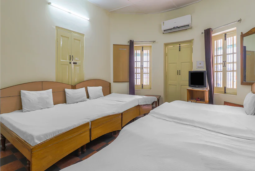 Hotel Heritage, Dehradun 1